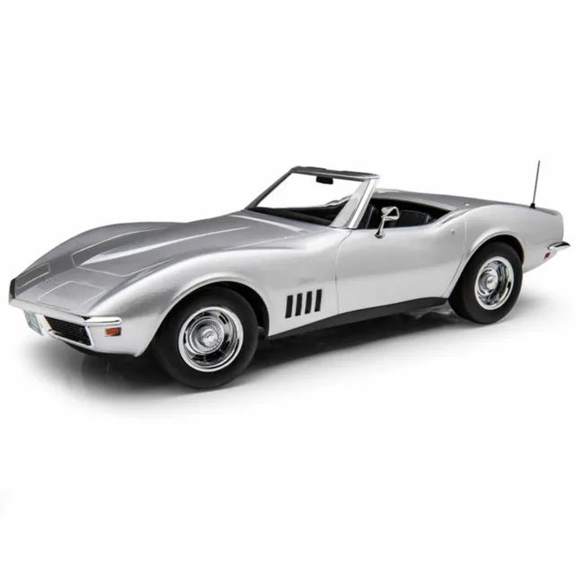 norev-chevrolet-corvette-convertible-1969-modellino-auto-1-18-argento image 1