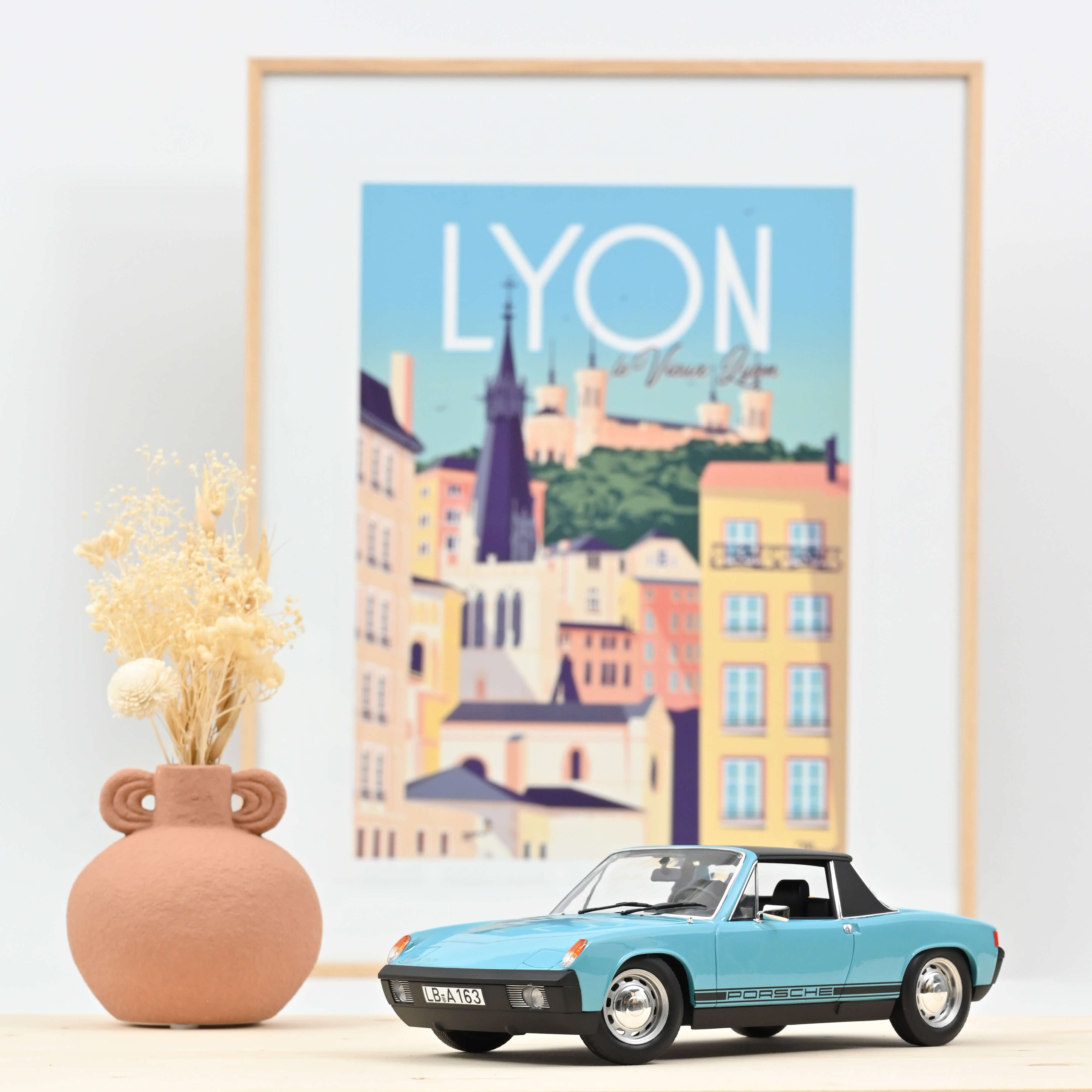 norev-vw-porsche-914-1-7-1973-blu-chiaro-1-18-edizione-limitata-200-pezzi image 1