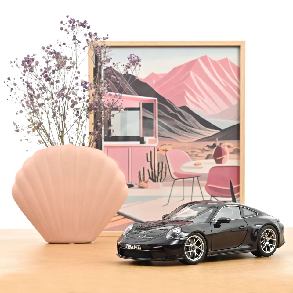 norev-porsche-911-s-t-2023-viola-metallizzato-1-18-modellino-edizione-limitata-4 image 1