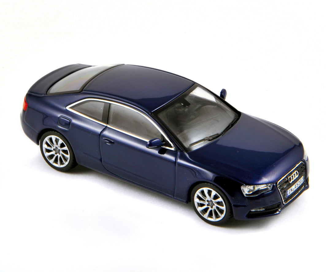 norev-audi-a5-coup-2012-modellino-auto-1-43-blu-metallizzato image 1