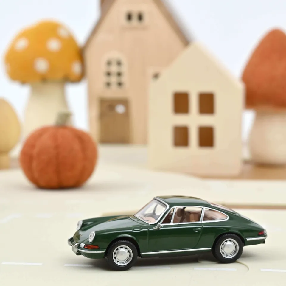 norev-porsche-911-1969-verde-irlandese-jet-car-1-43 image 1
