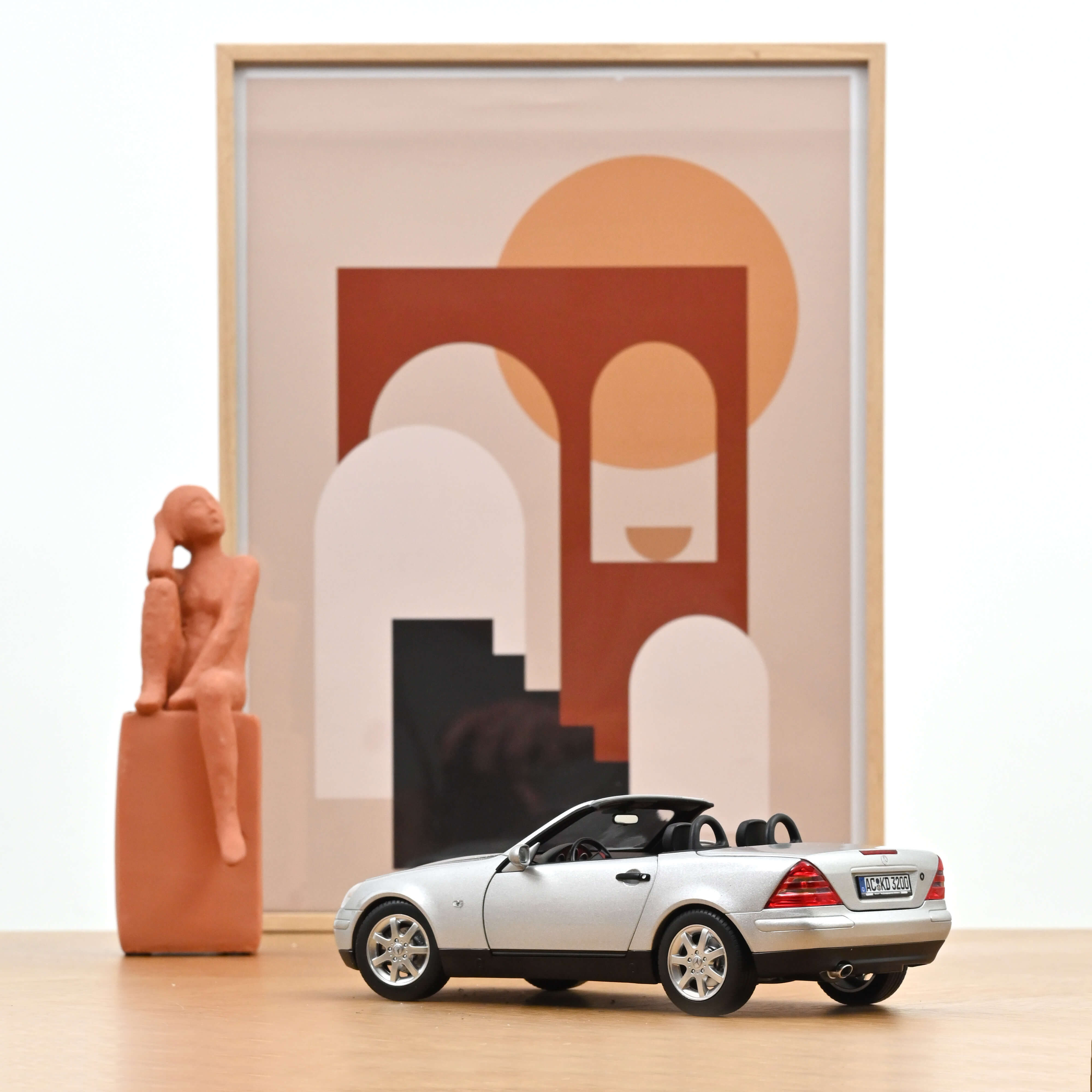 norev-mercedes-benz-slk-1996-argent-brillant-auto-die-cast-1-18 image 4
