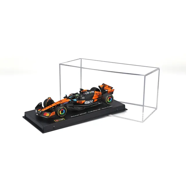 bburago-mclaren-f1-mcl39-2025-81-oscar-piastri-1-43-con-base-e-teca image 1