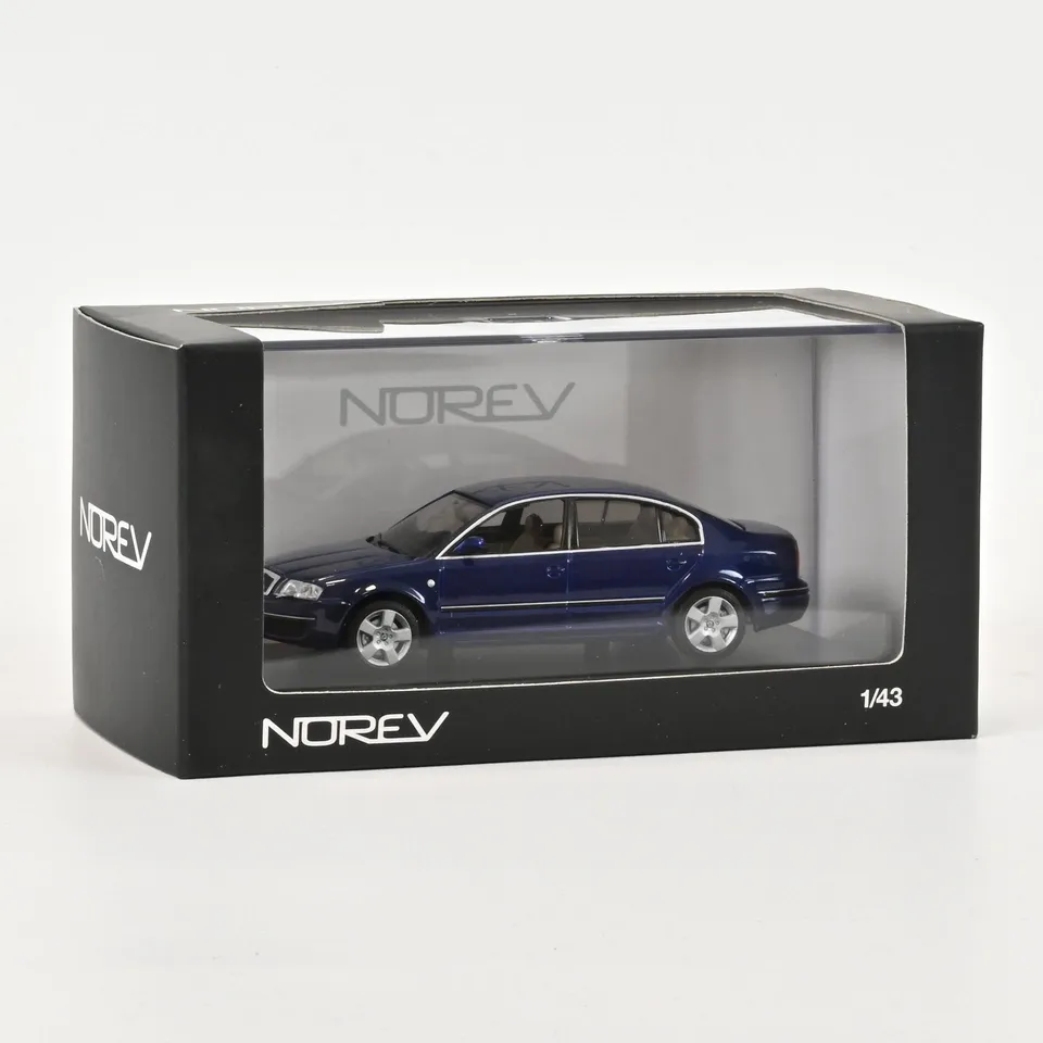 norev-skoda-superb-2004-modellino-auto-1-43-blu-scuro-2 image 1