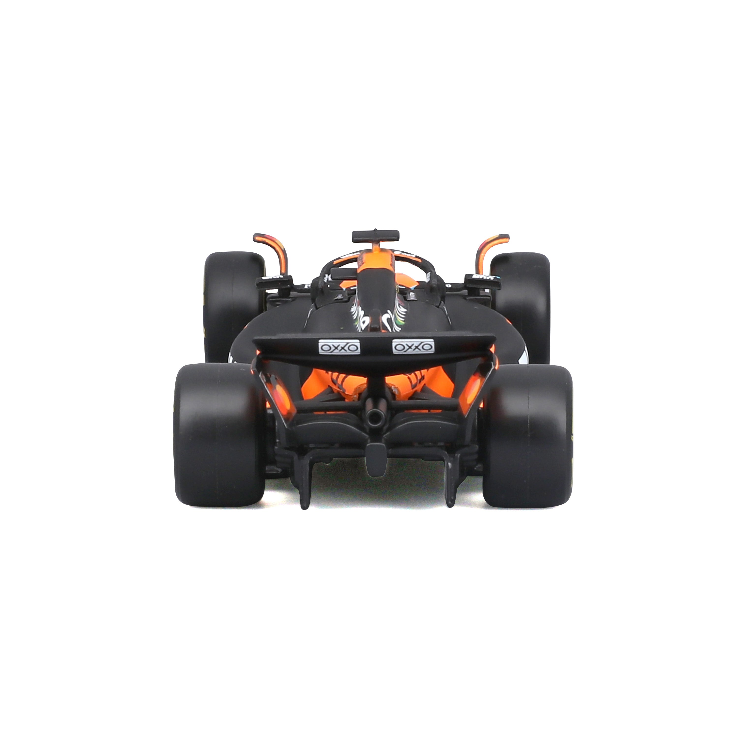 bburago-mclaren-f1-mcl39-2025-81-oscar-piastri-1-43-con-base-e-teca image 5