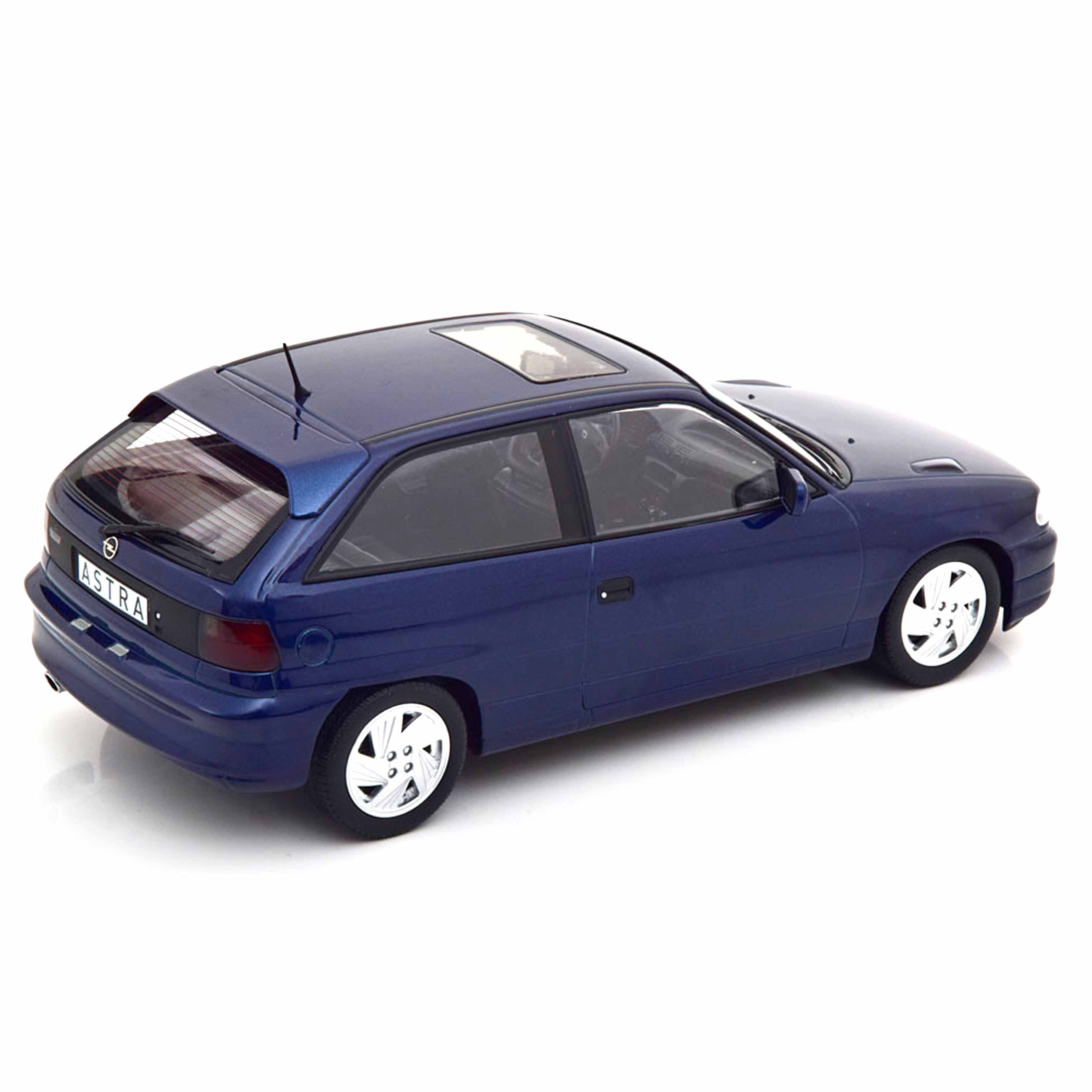norev-opel-astra-gsi-1992-blu-metallizzato-1-18-modellino-sportivo-da-collezione image 2