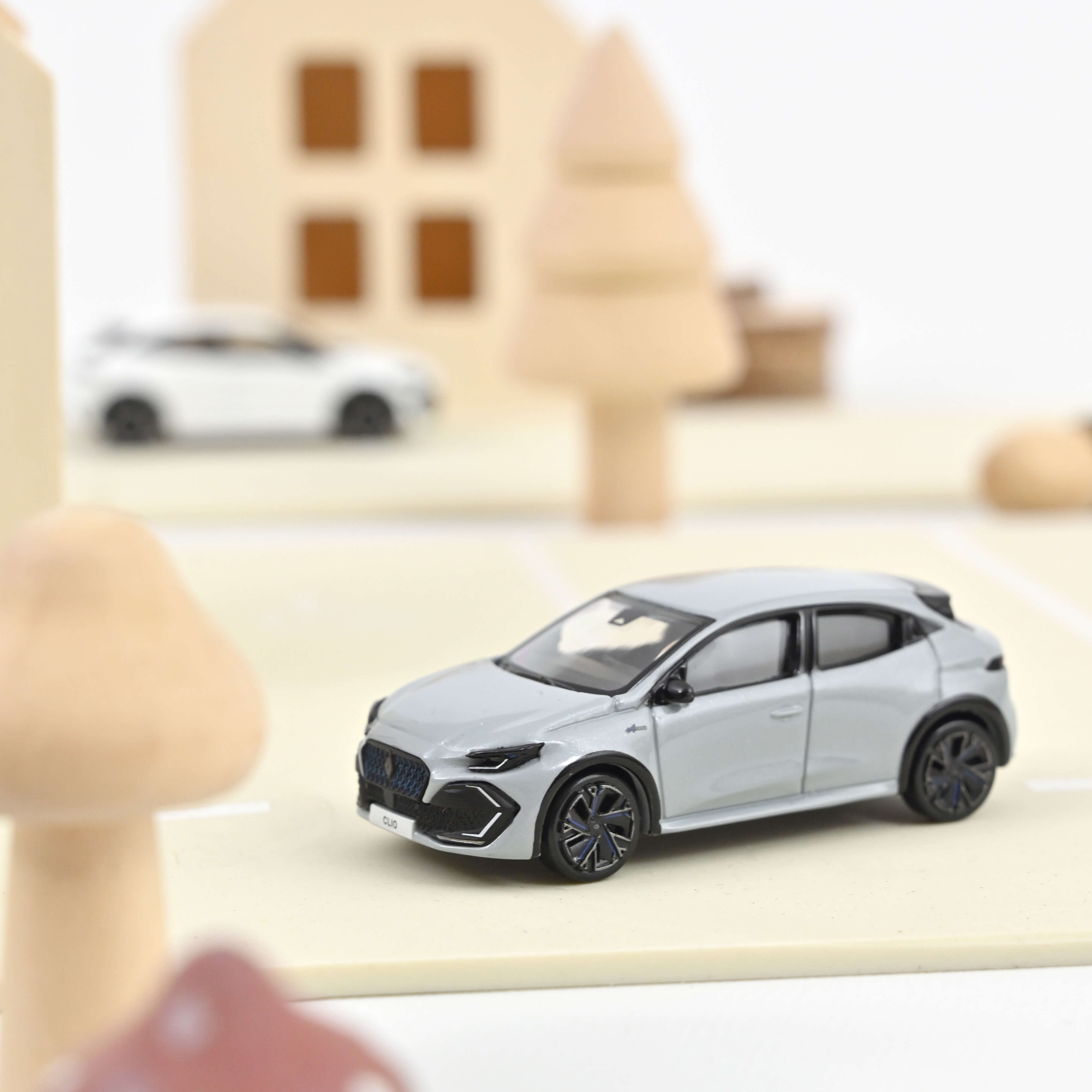 norev-minijet-renault-clio-esprit-alpine-2026-grigio-rafale-1-64 image 1