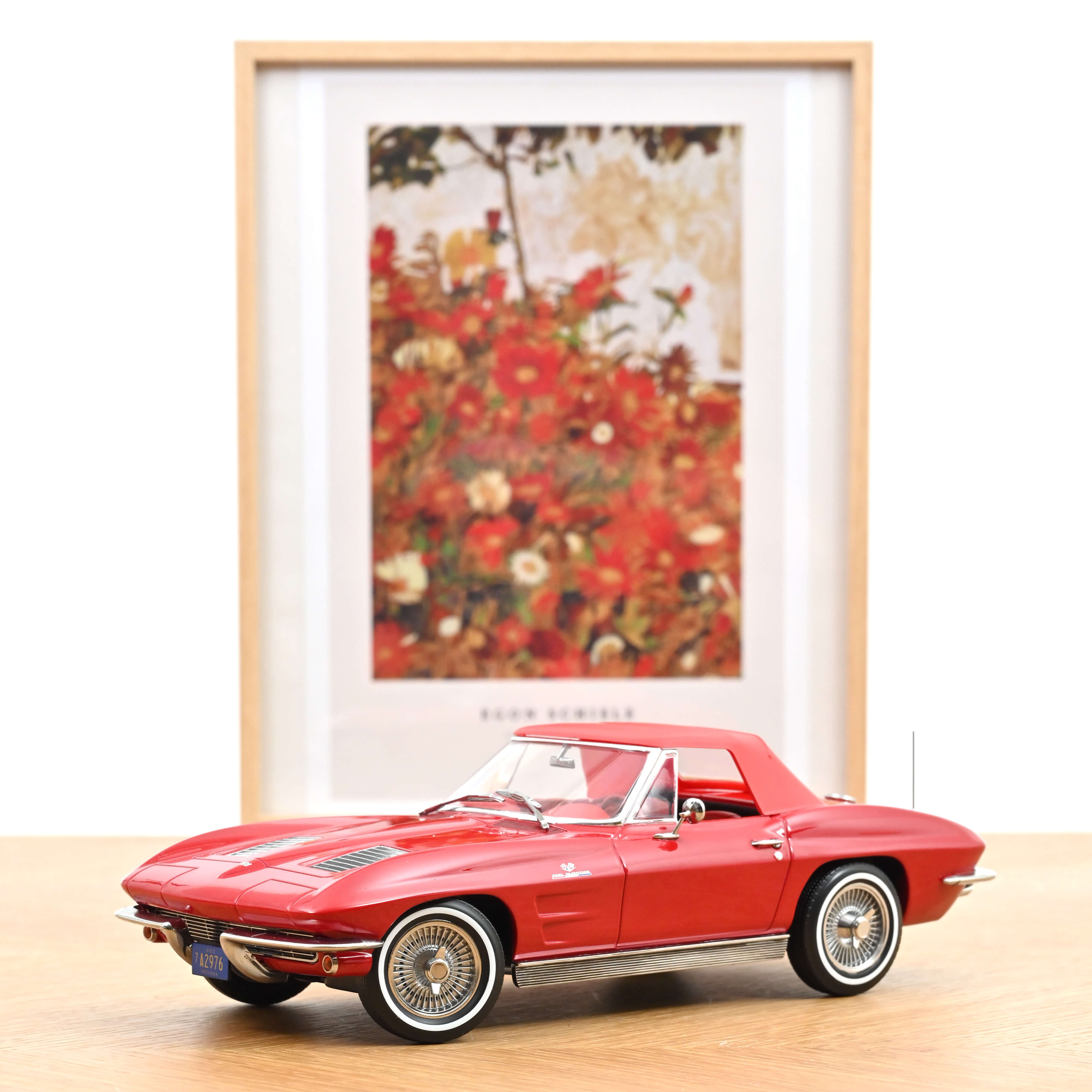norev-chevrolet-corvette-sting-ray-cabriolet-1963-rouge-riverside-1-18-modellino image 2