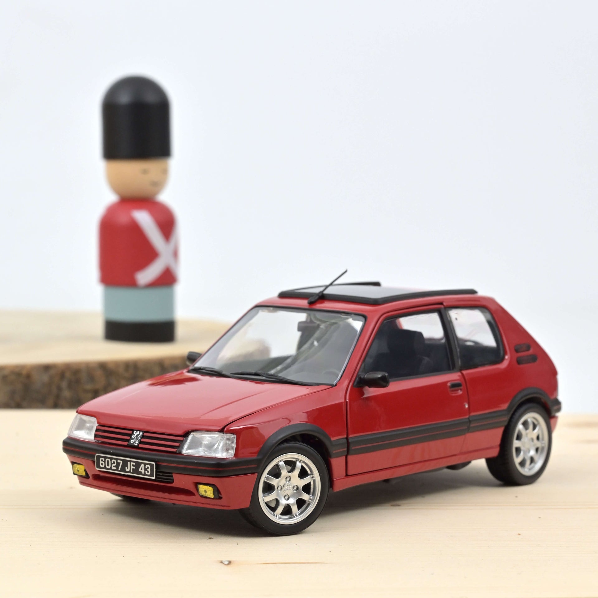norev-peugeot-205-gti-1-9-cerchi-pts-1991-rossa-1-18-modellino-die-cast image 1