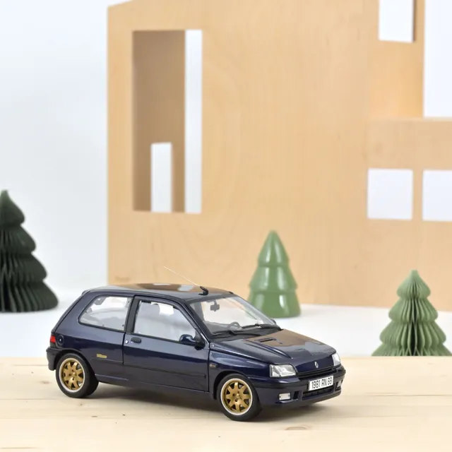 norev-renault-clio-williams-1993-blu-modellino-auto-1-18 image 1