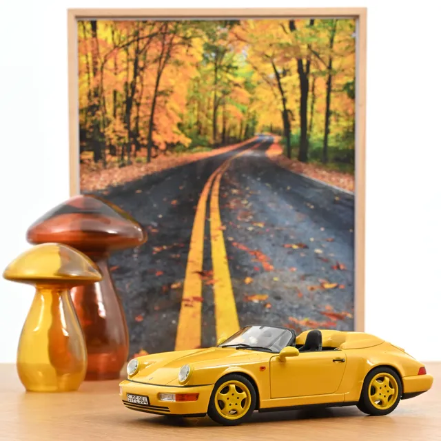 norev-porsche-911-speedster-1993-jaune-speed-modellino-auto-1-18 image 1