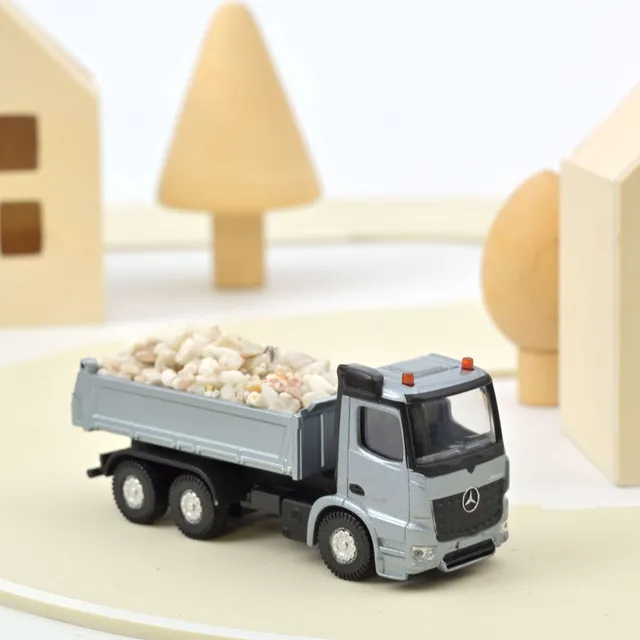 norev-mercedes-benz-arocs-modellino-camion-1-67-grigio image 1