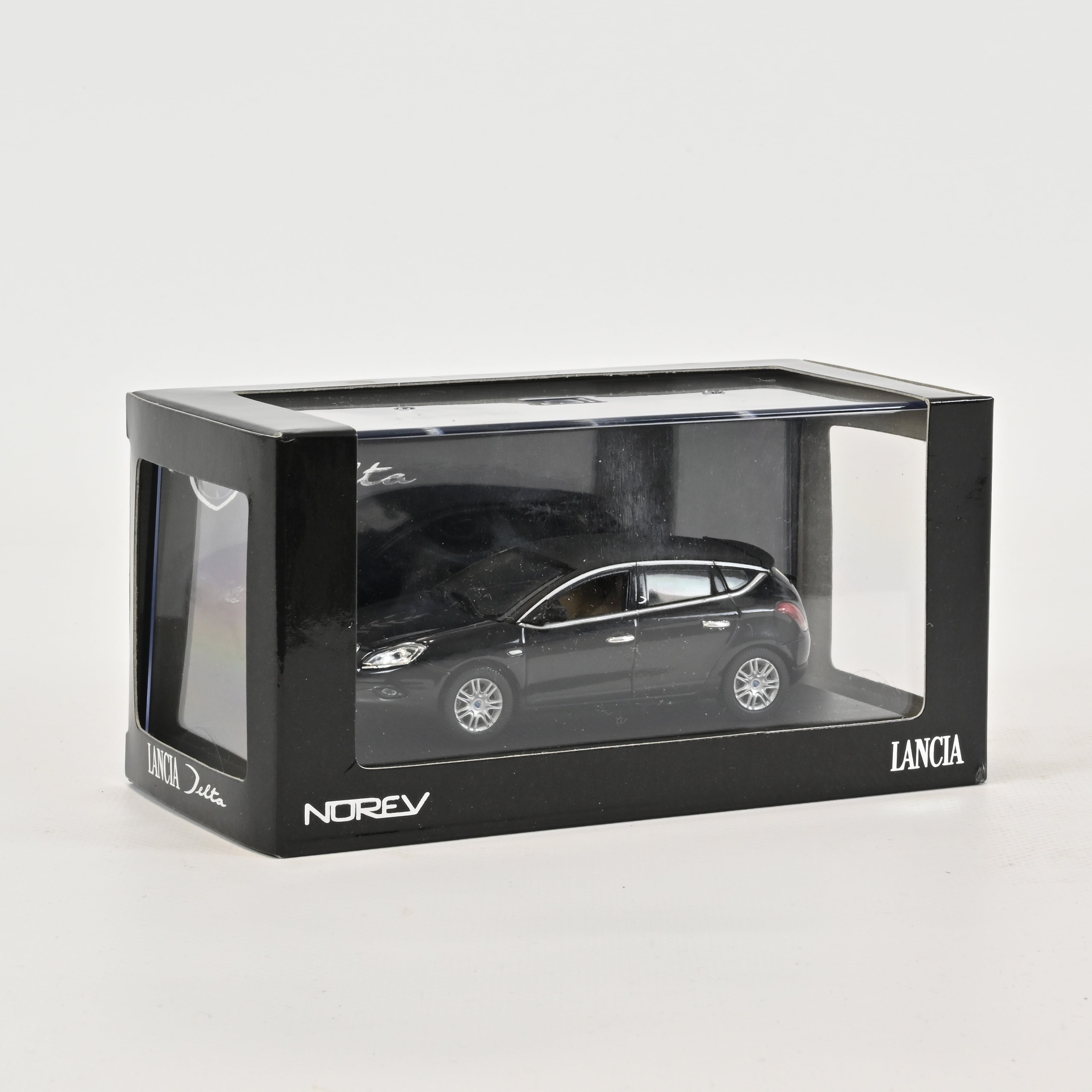 norev-lancia-delta-2008-modellino-auto-1-43-nero image 1