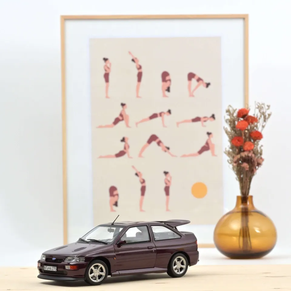norev-ford-escort-cosworth-1992-modellino-auto-1-18-viola-metallizzato image 1