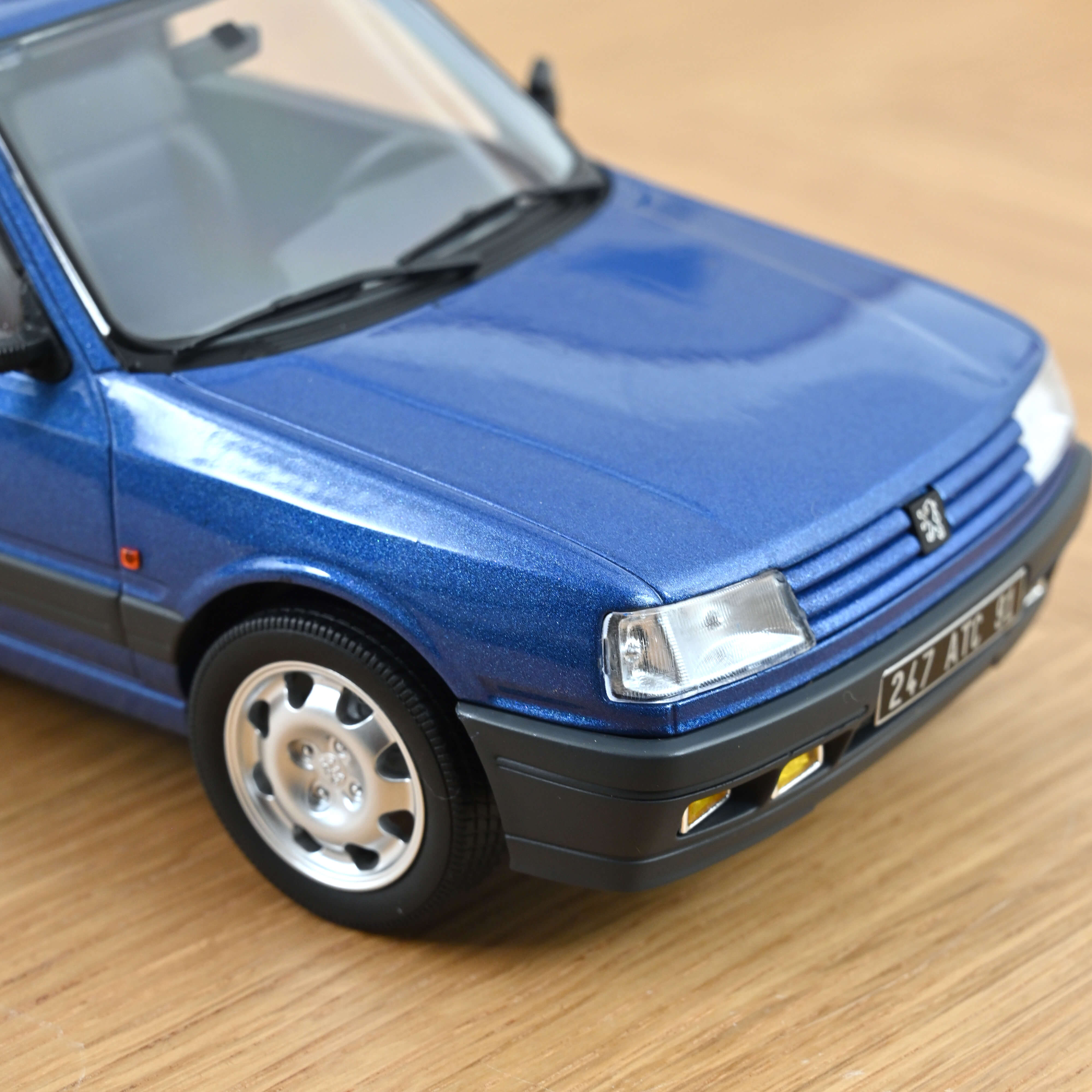 norev-peugeot-309-gti-16-1991-blu-miami-modellino-auto-1-18 image 3