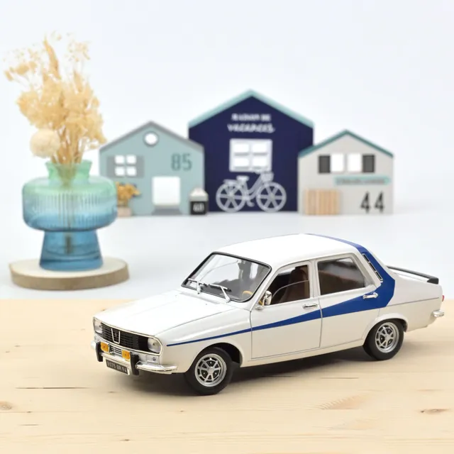 norev-renault-12-1984-modellino-auto-1-18-bianco-e-blu-edizione-limitata-300-pz image 1