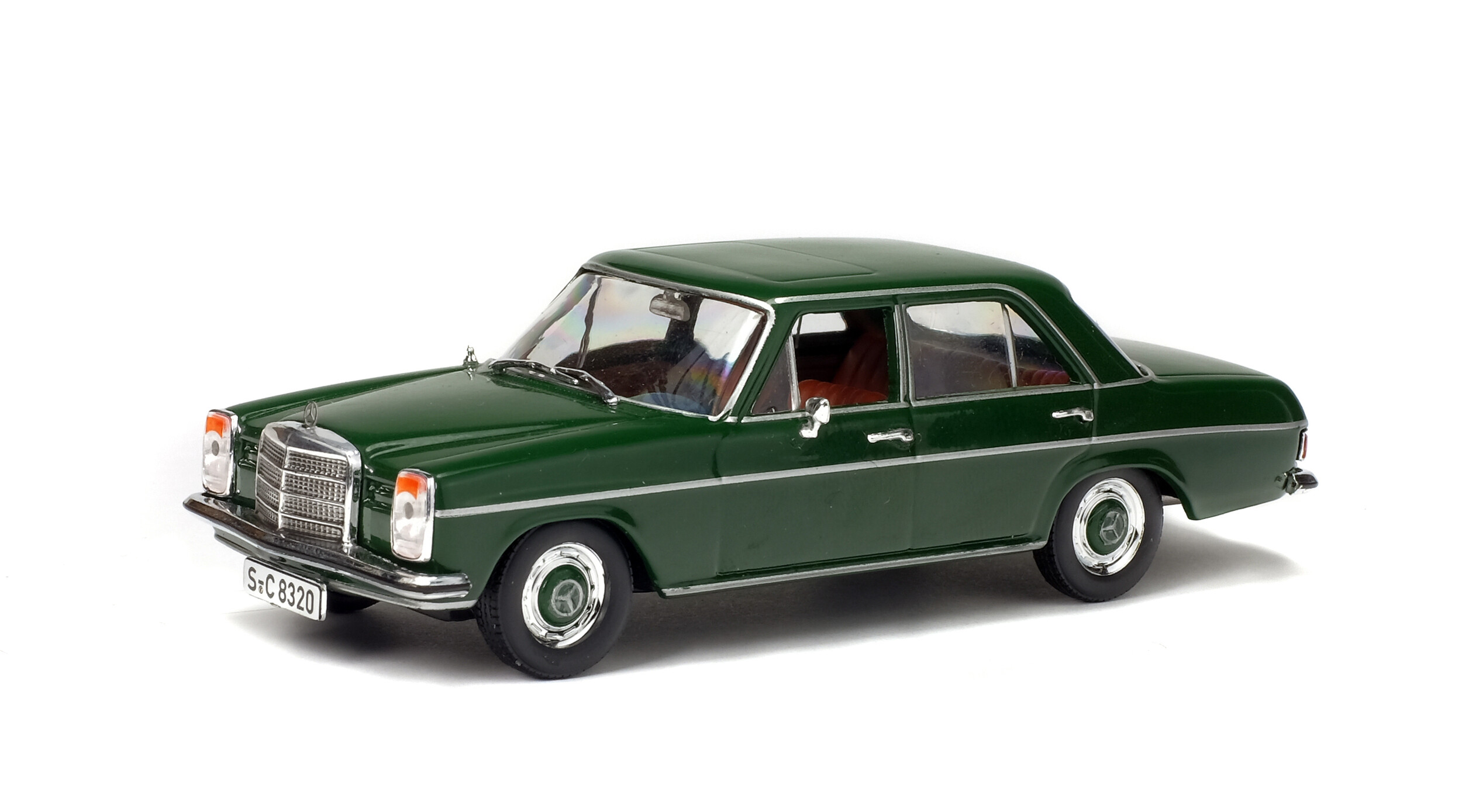 solido-mercedes-benz-200d-1968-modellino-auto-1-43 image 2