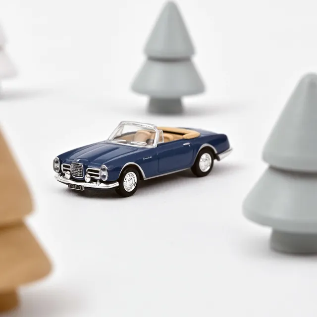 norev-facel-vega-iii-cabrio-1963-blu-metallizzato-modellino-1-87 image 1