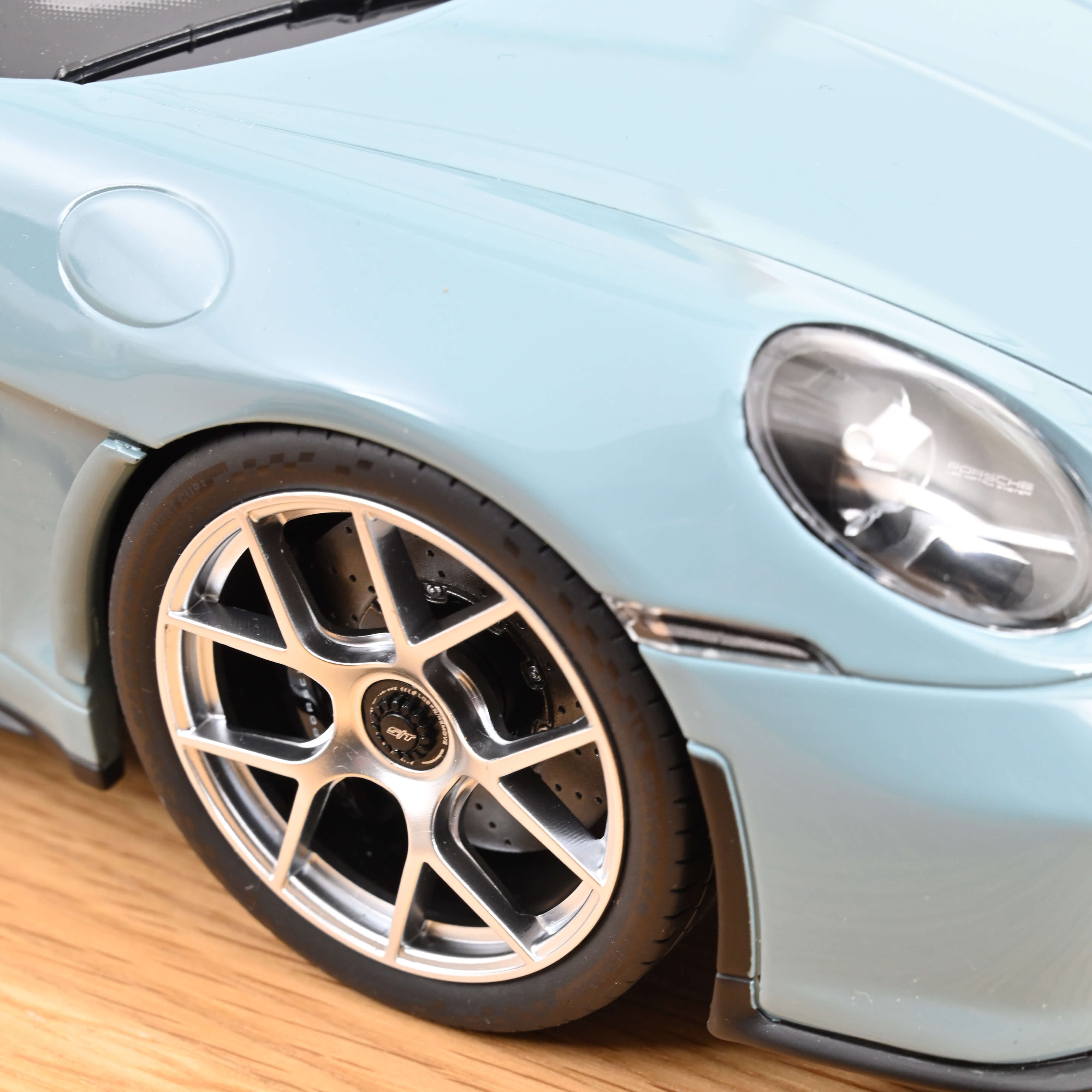 norev-porsche-911-s-t-2023-modellino-auto-1-12-blu-meissen image 4