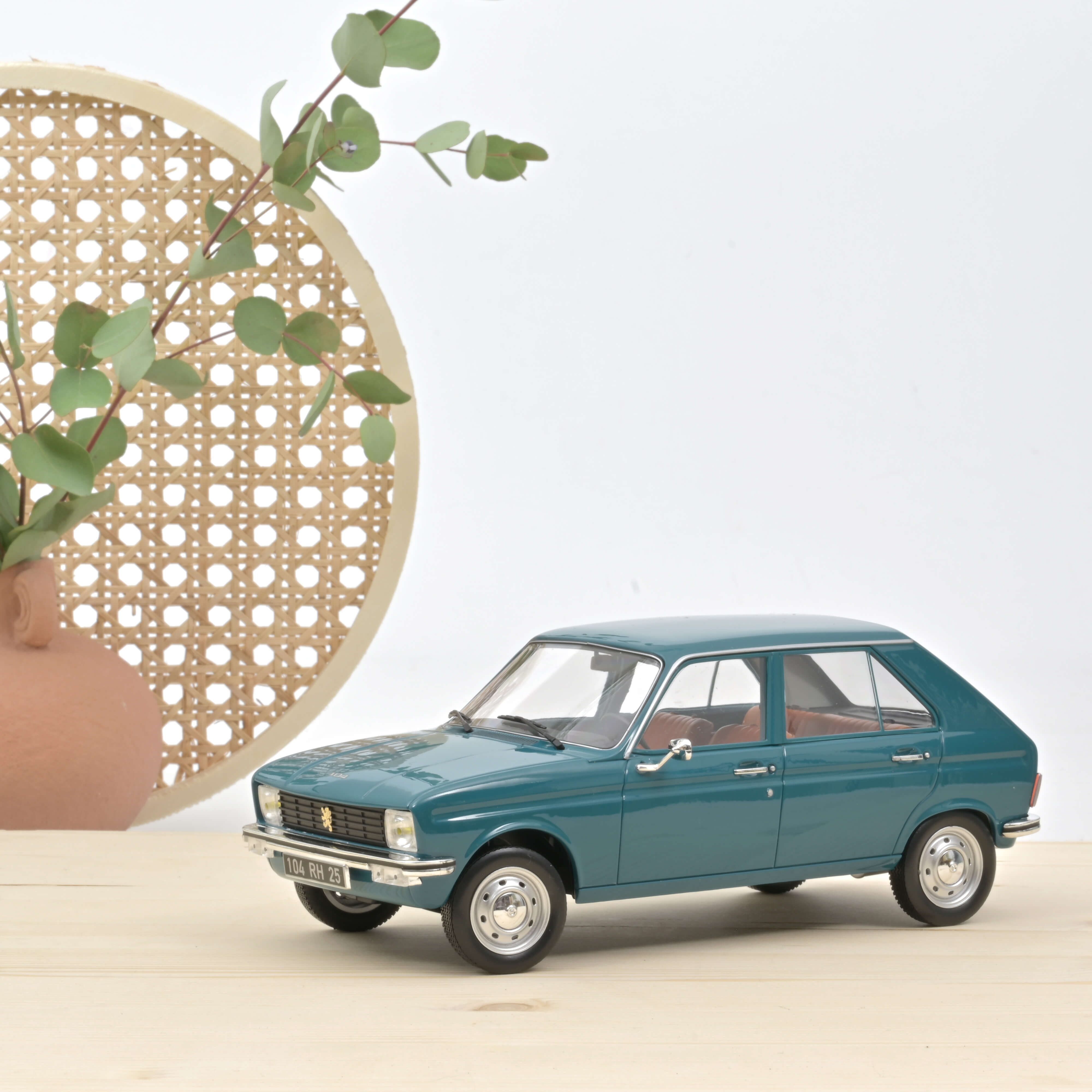 norev-peugeot-104-gl-1977-blu-r-gence-1-18-modellino-die-cast image 1