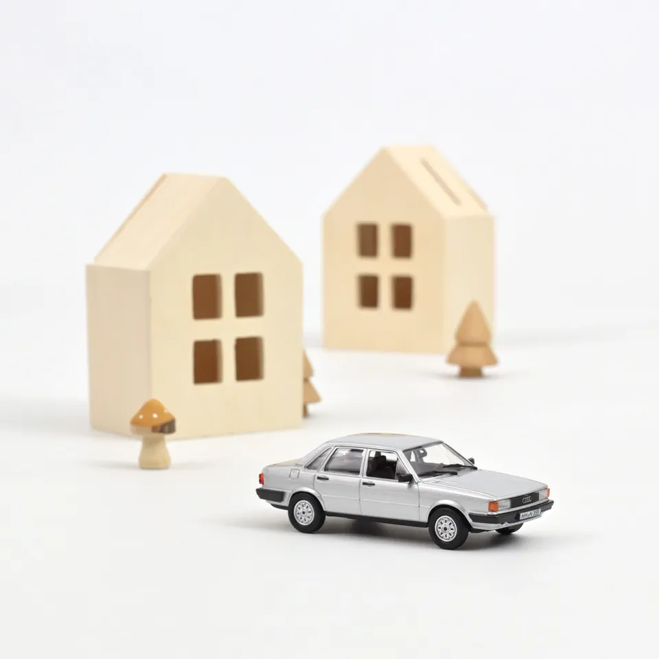 norev-audi-80-s-1979-modellino-auto-1-43-argento image 1