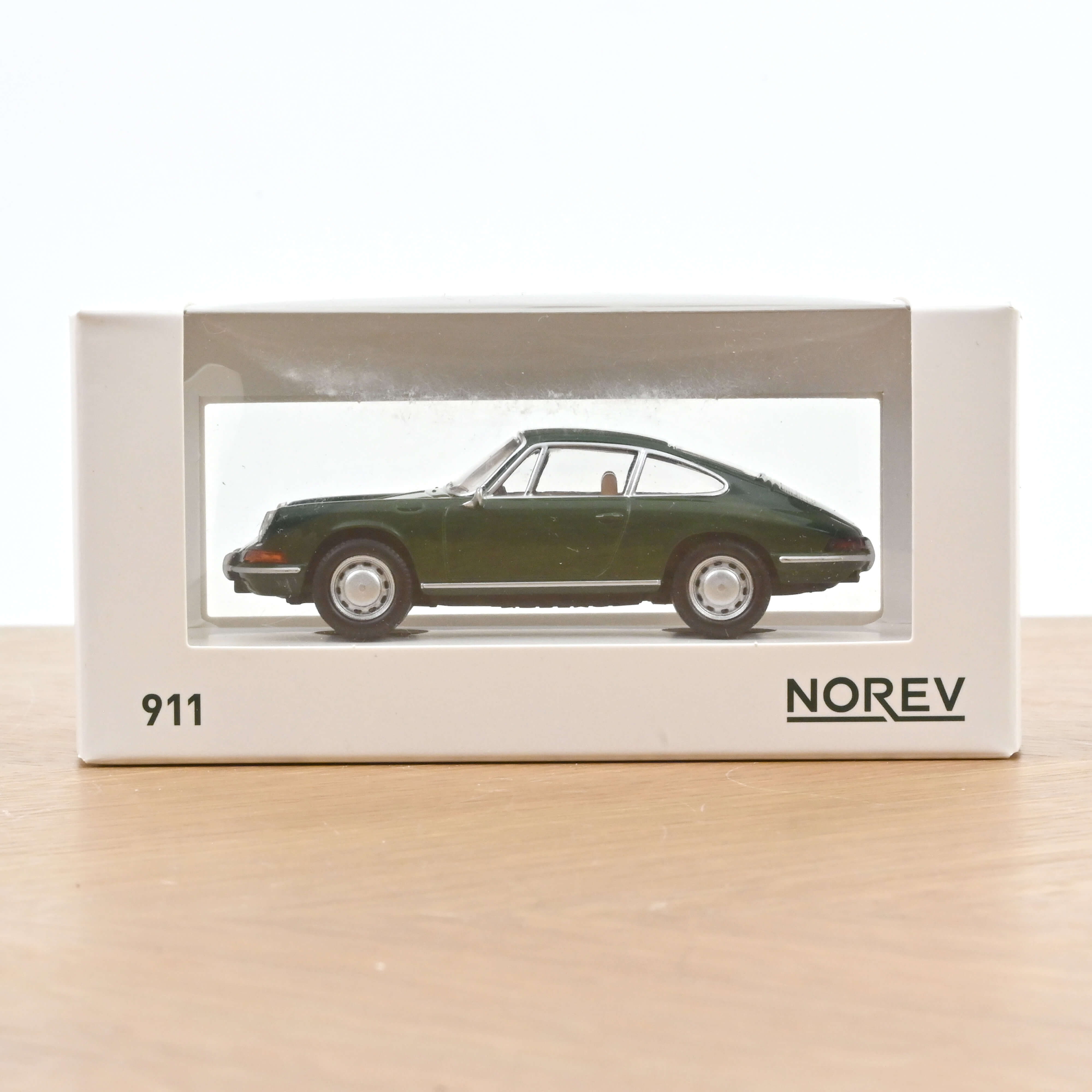 norev-porsche-911-1969-verde-irlandese-jet-car-1-43 image 2