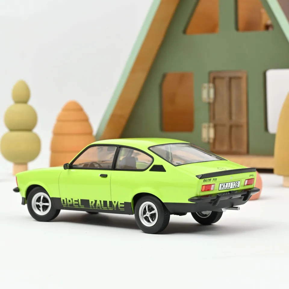 norev-opel-kadett-rallye-2-0-e-1977-modellino-auto-1-18-verde-2 image 1