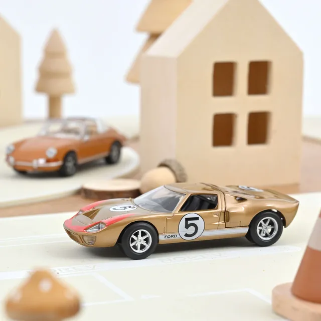 norev-ford-gt40-1966-n-5-jet-car-1-43 image 1