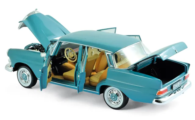 norev-mercedes-benz-200-1966-moosgreen-modellino-auto-1-18 image 1