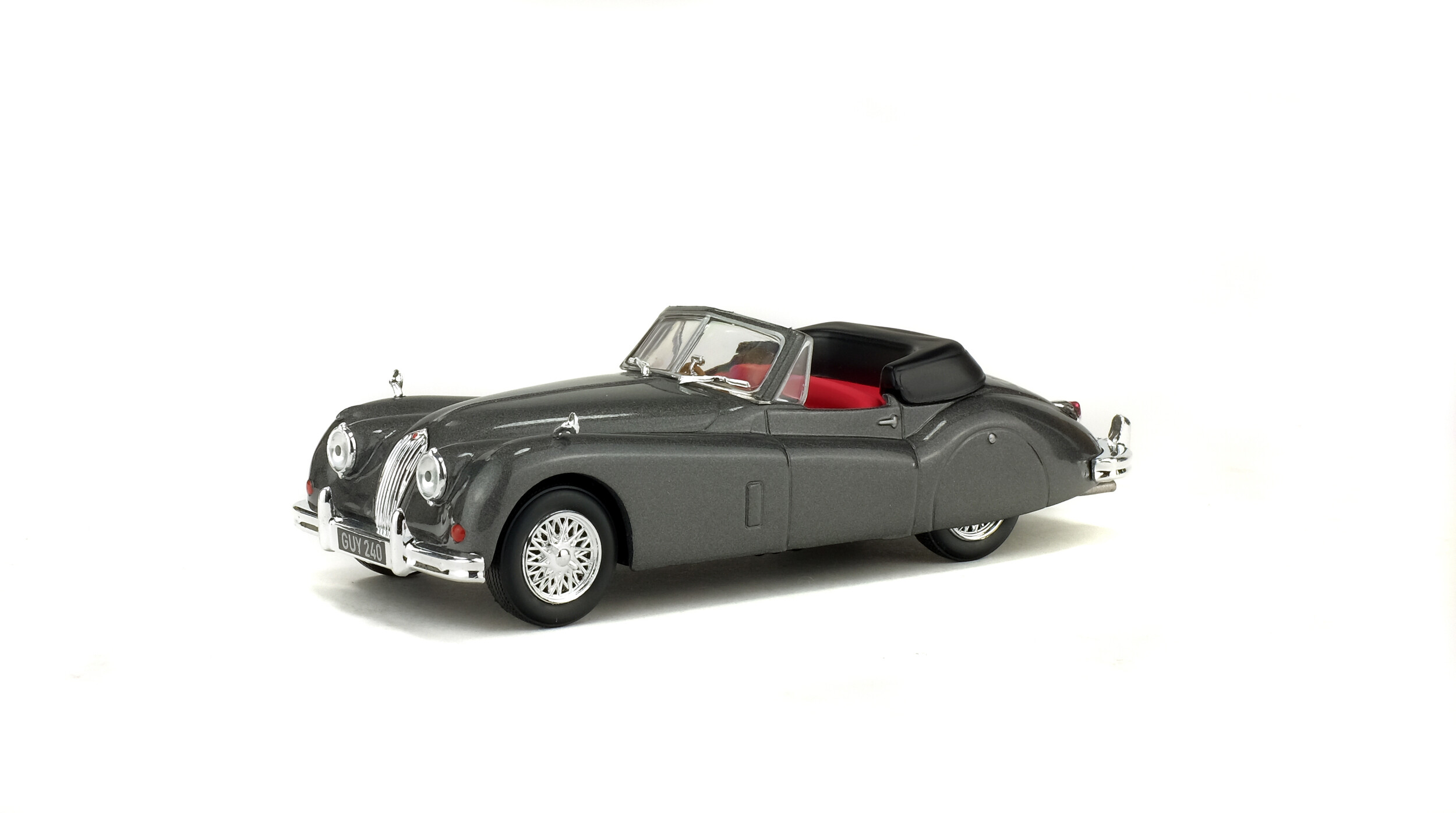 solido-jaguar-xk140-1956-modellino-auto-1-43 image 2