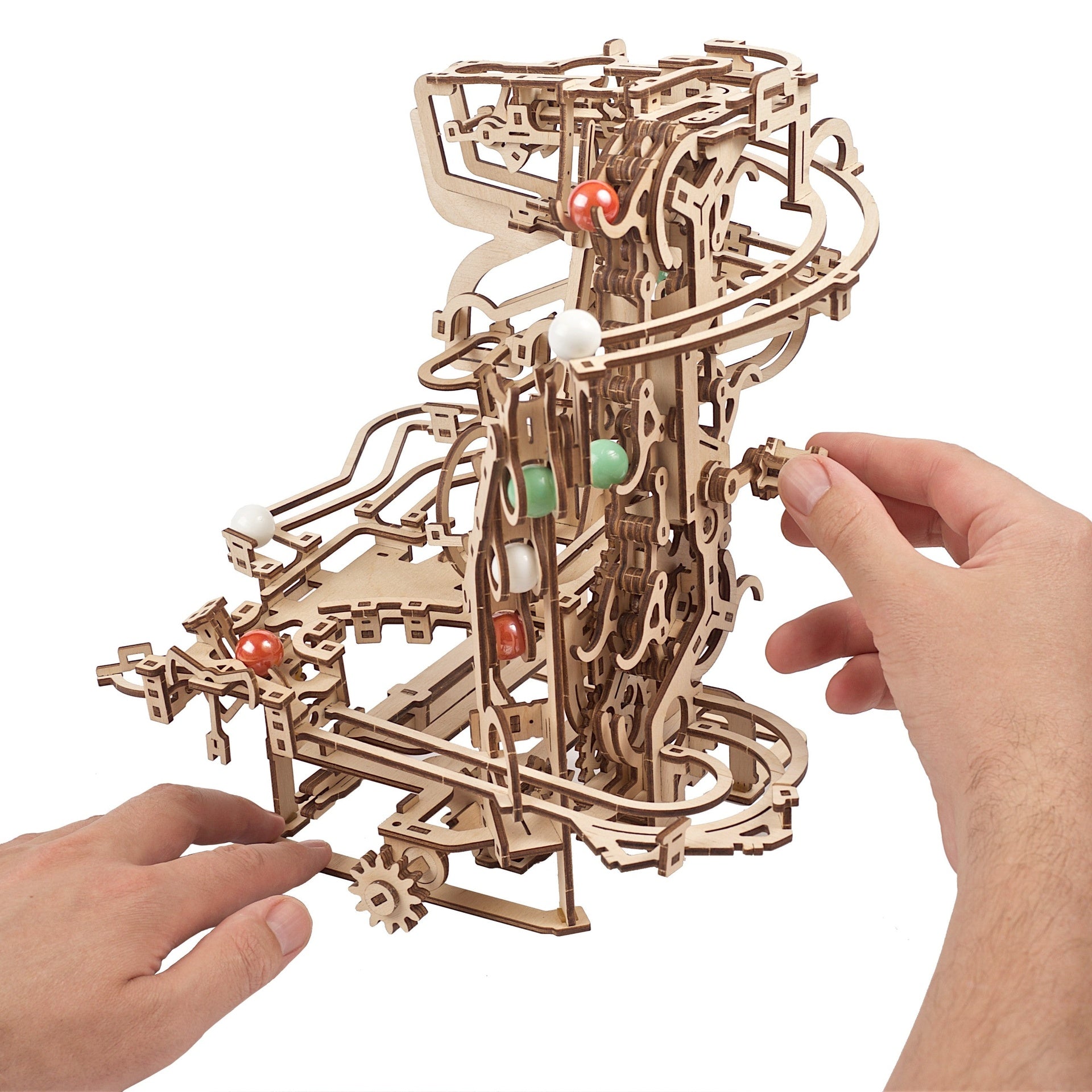 ugears-marble-run-chain-hoist-percorso-biglie-in-legno-con-sollevatore-a-catena image 4