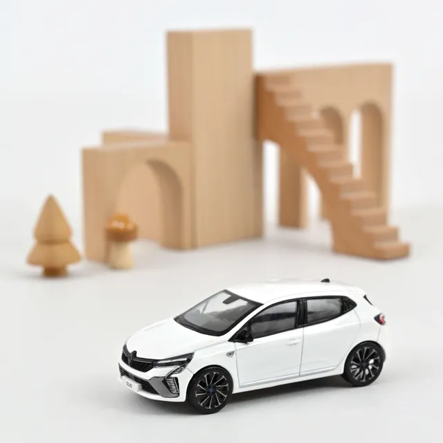 norev-renault-clio-esprit-alpine-2024-1-43-bianco-glacier image 1