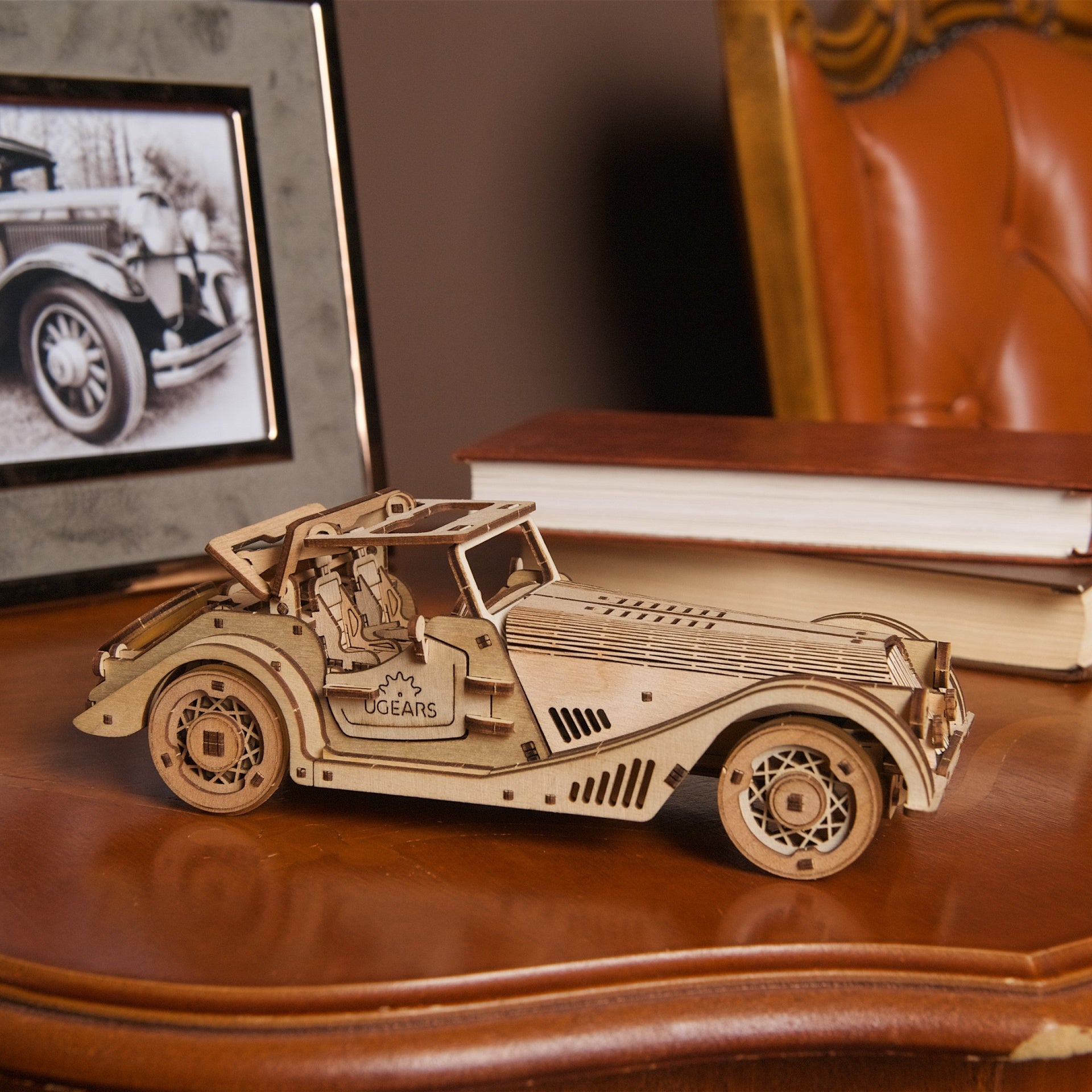 ugears-sports-car-rapid-mouse-auto-a-molla-in-legno-da-costruire image 8