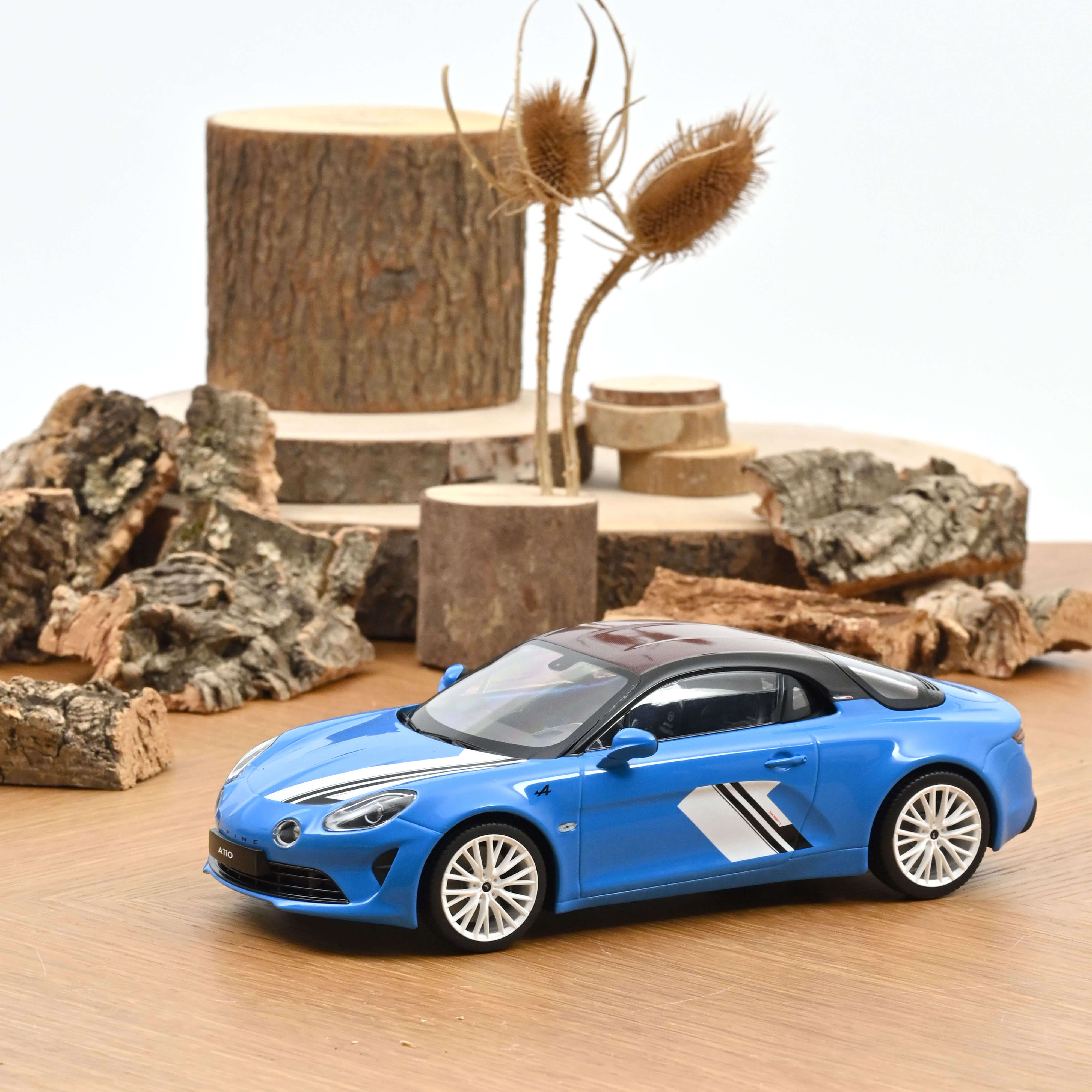 norev-alpine-a110-san-remo-73-2023-blu-caddy-1-18-150-pz image 1