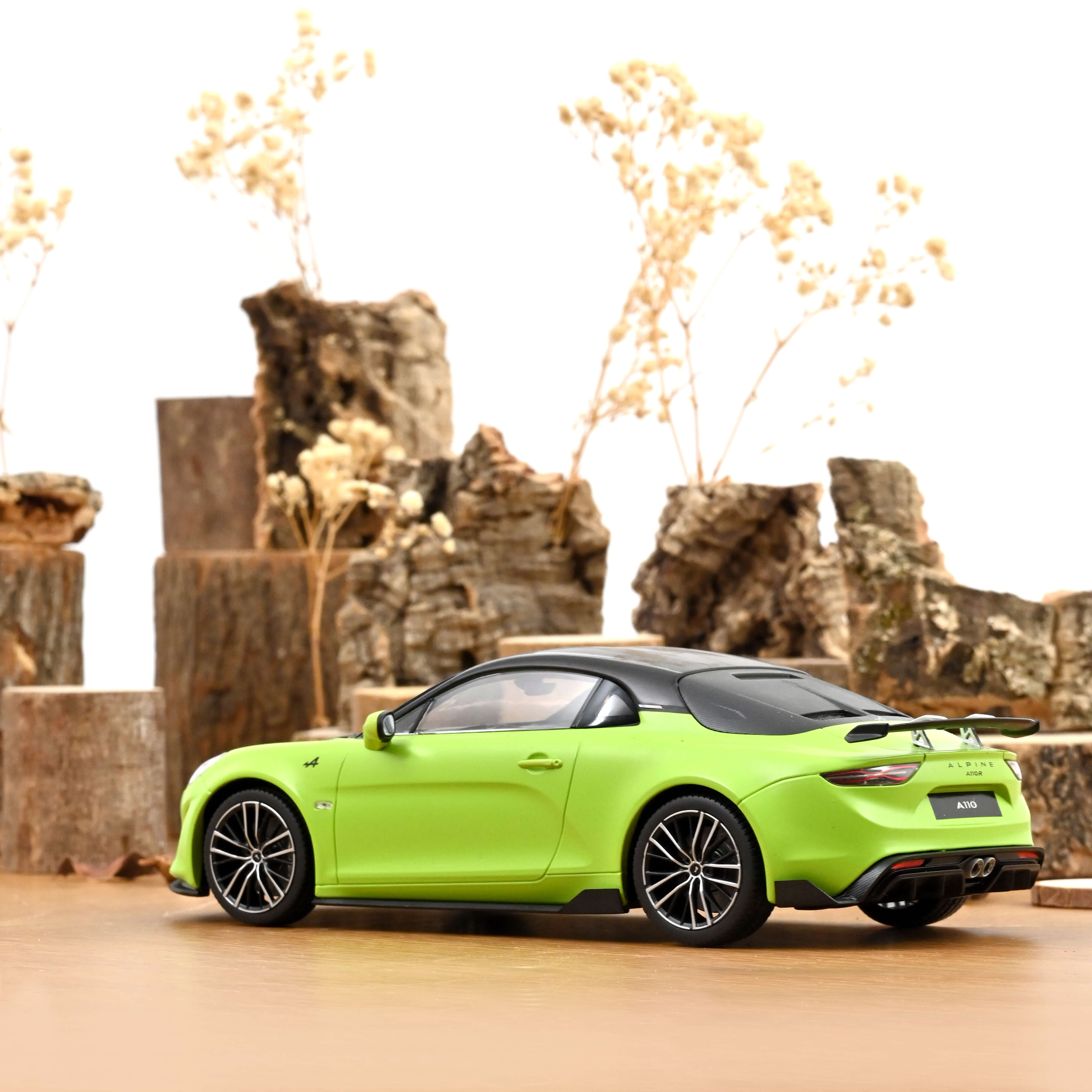 norev-alpine-a110-r-turini-2025-verde-acido-opaco-1-18-220-pz image 2
