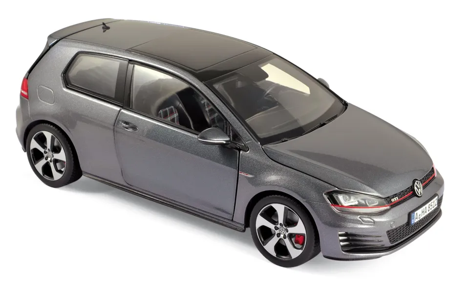 norev-vw-golf-gti-2013-grigio-acciaio-modellino-1-18 image 1