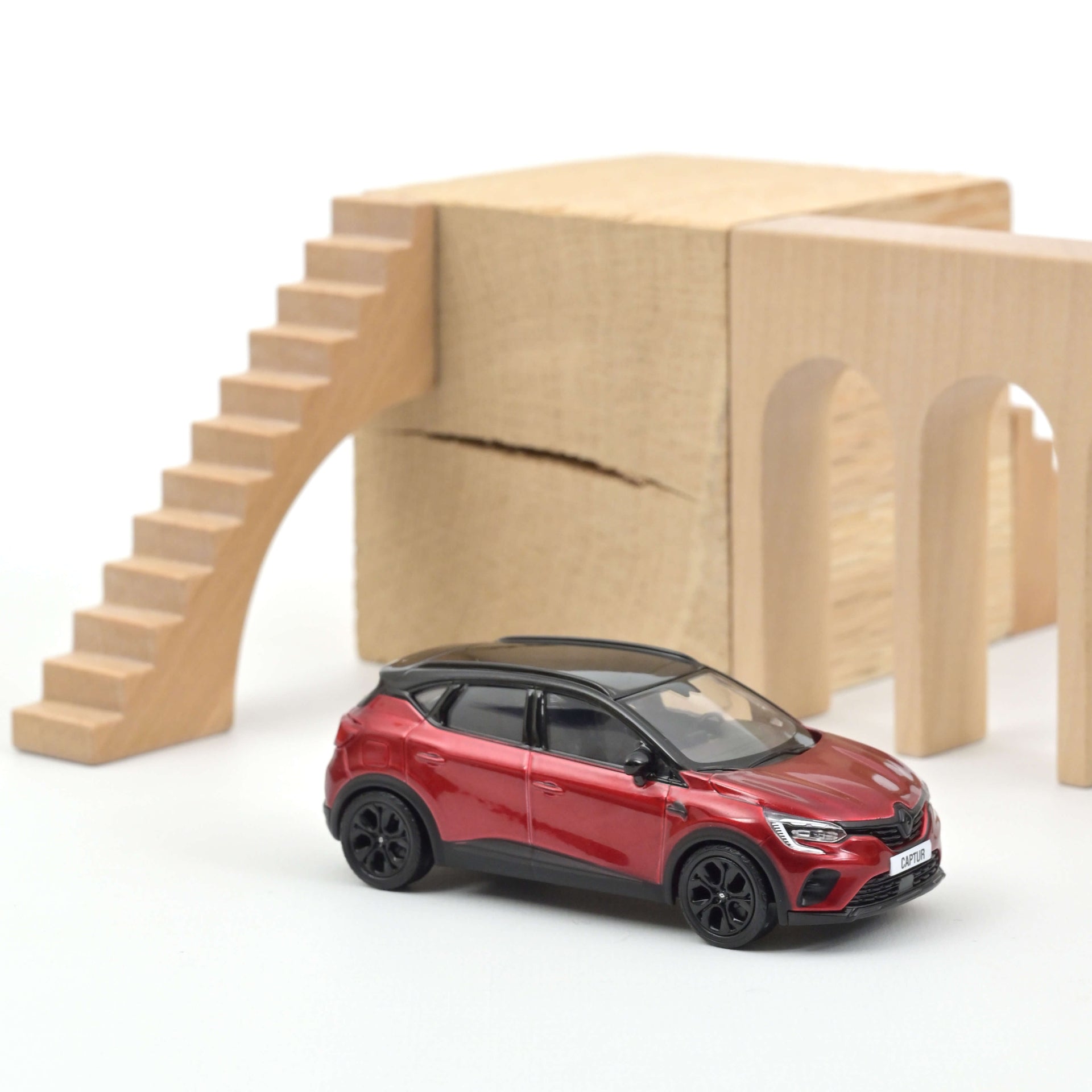 norev-renault-captur-rive-gauche-2022-modellino-auto-1-43-rosso-flame-e-nero image 1