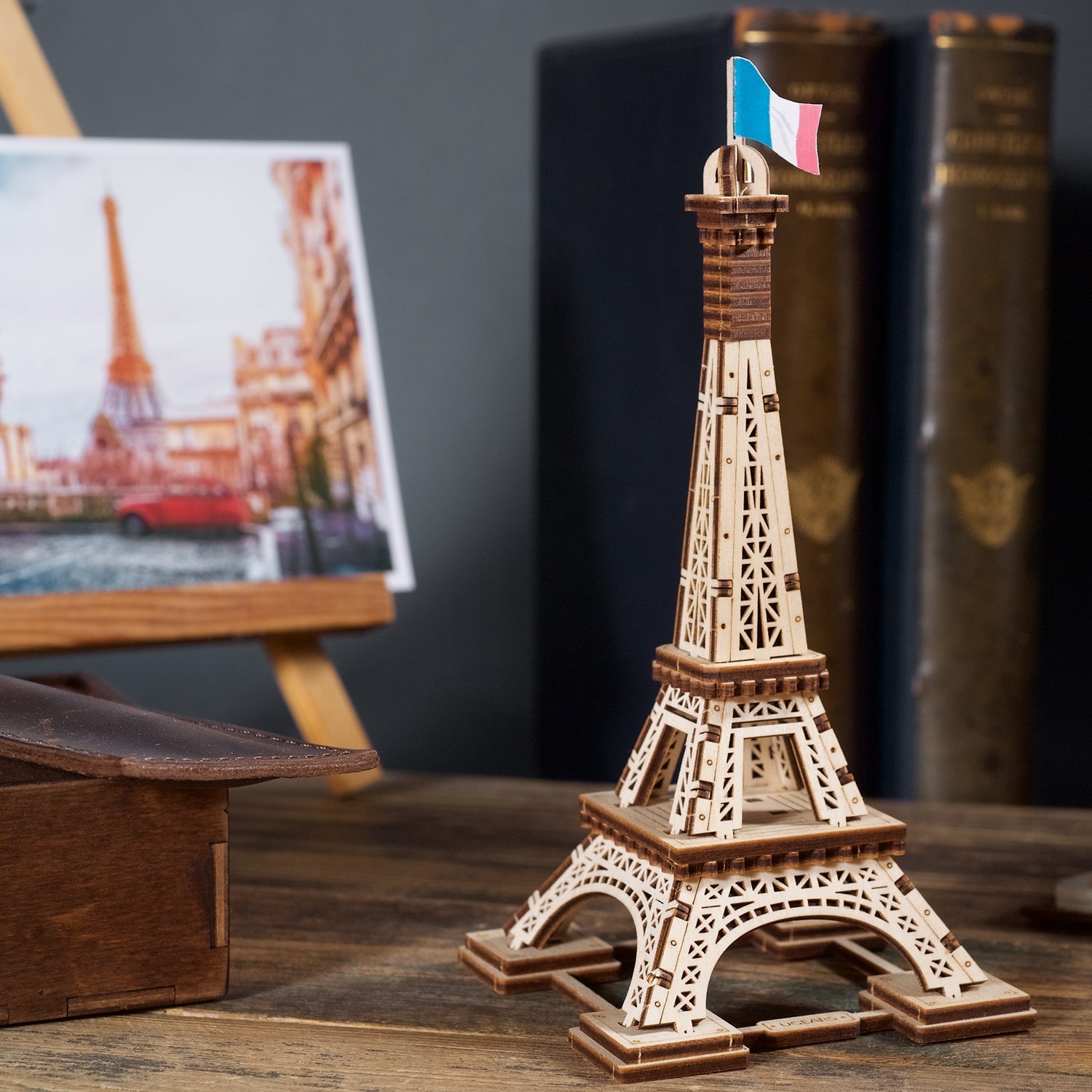 ugears-paris-tower-torre-eiffel-modellino-in-legno image 7