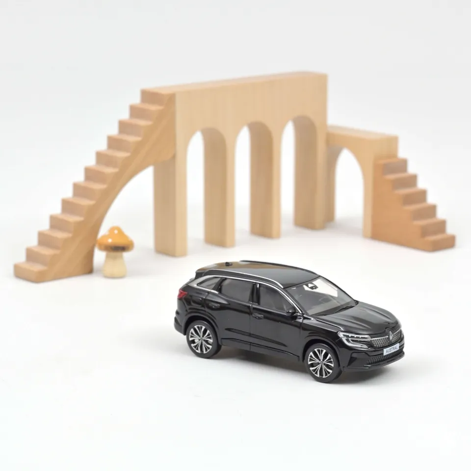 norev-renault-austral-2022-noir-diamant-modellino-auto-1-43 image 1