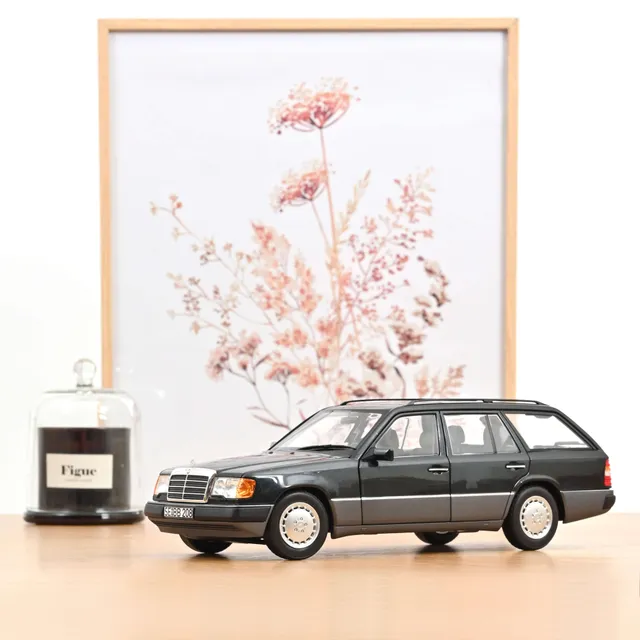 norev-mercedes-benz-300-d-t-modell-w124-1990-blu-nero-modellino-1-18 image 1