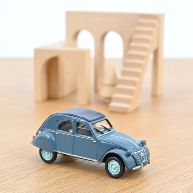 norev-citro-n-2cv-azl-1960-modellino-auto-1-43-glacier-blue image 1