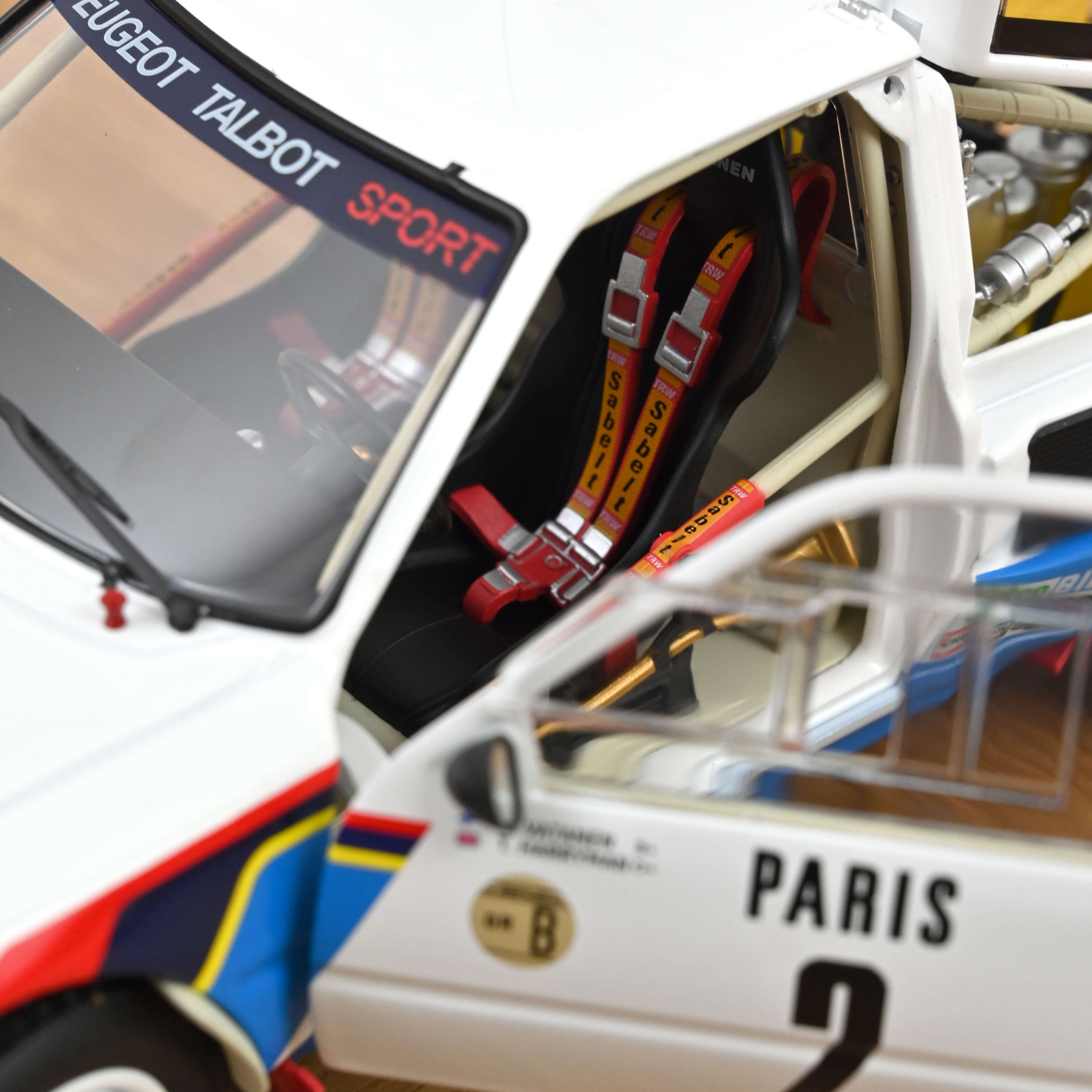 norev-peugeot-205-t16-1985-rally-monte-carlo-vatanen-modellino-auto-1-18 image 4