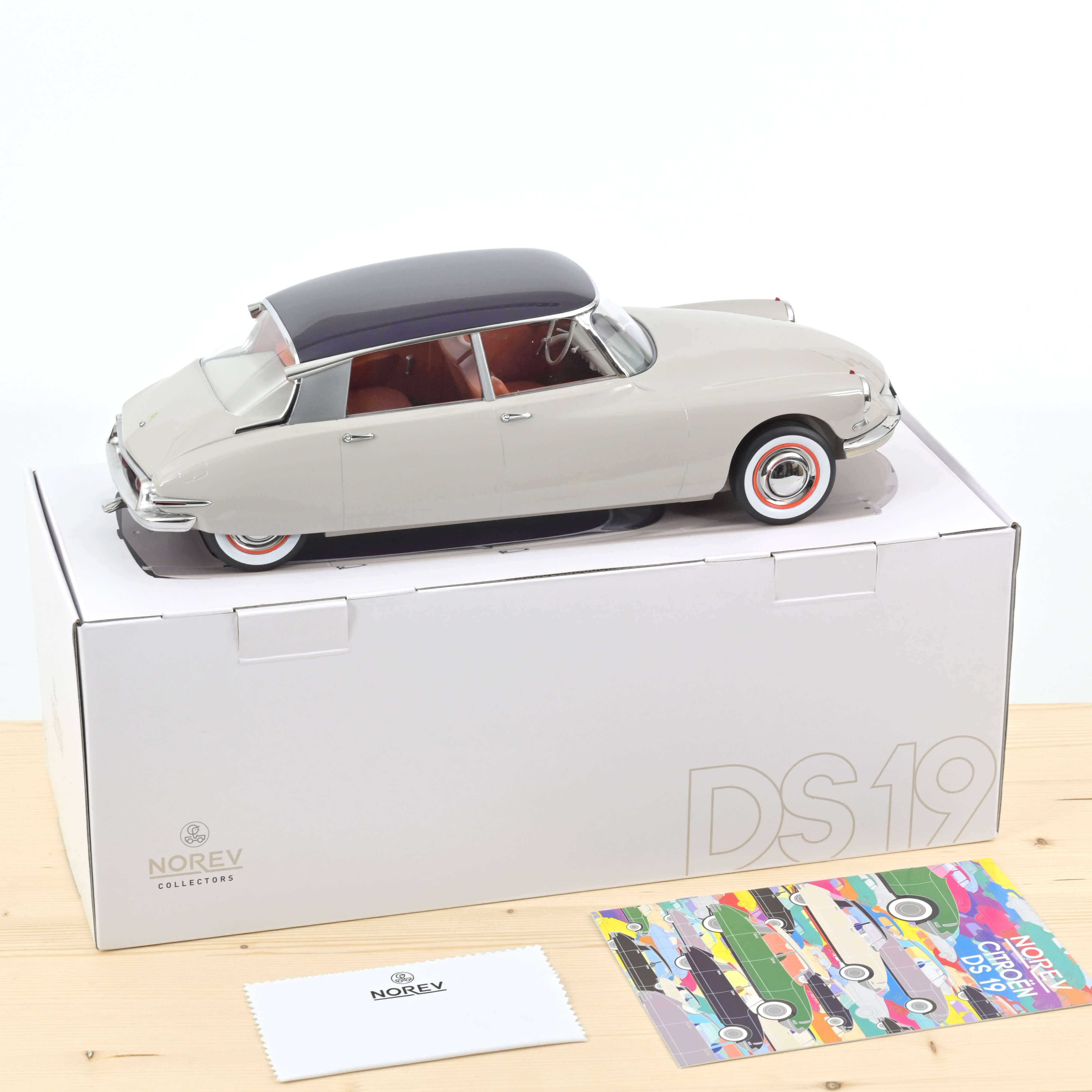 norev-citro-n-ds-19-1959-gris-ros-aubergine-1-12 image 4