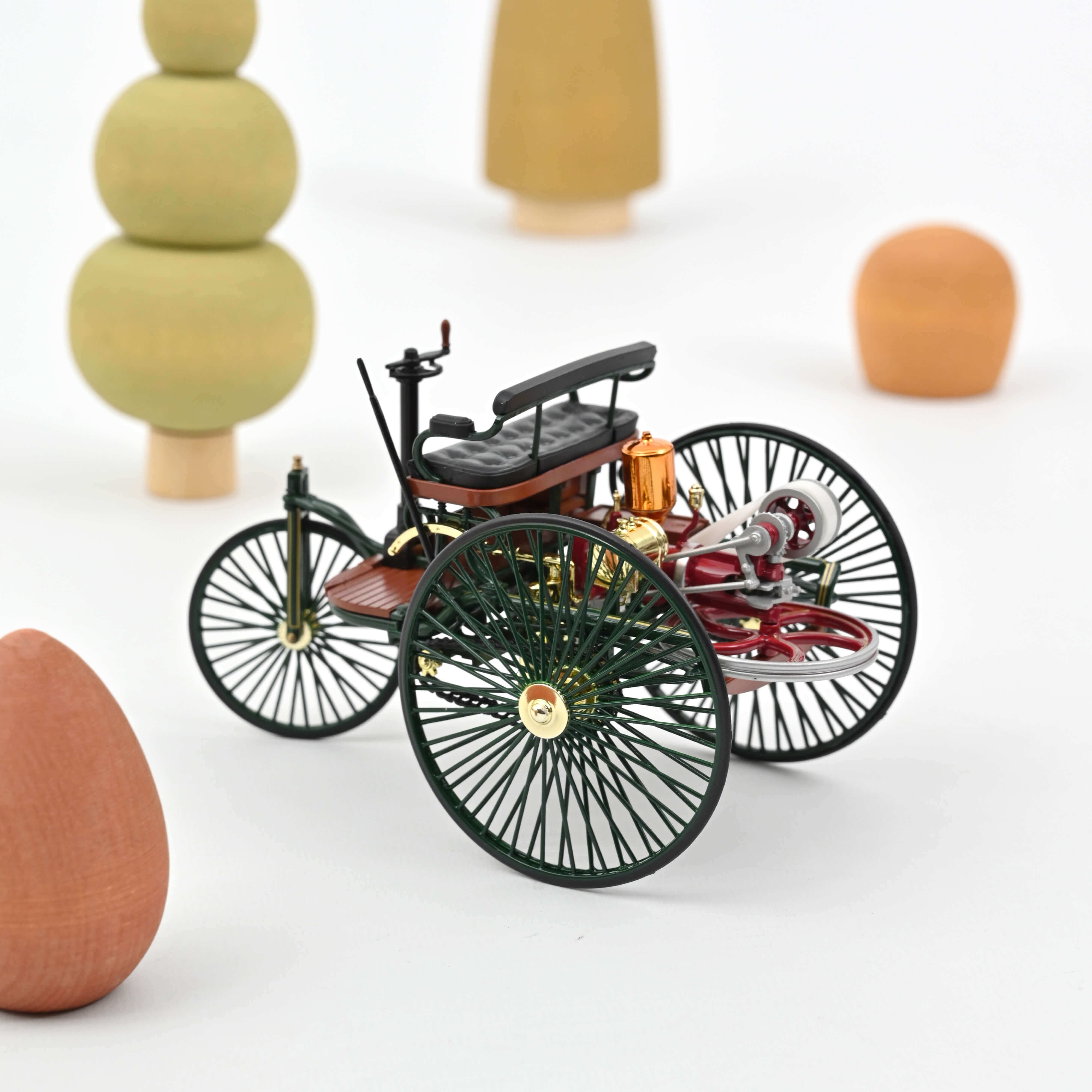 norev-benz-patent-motorwagen-1886-modellino-auto-1-18-verde-2 image 2