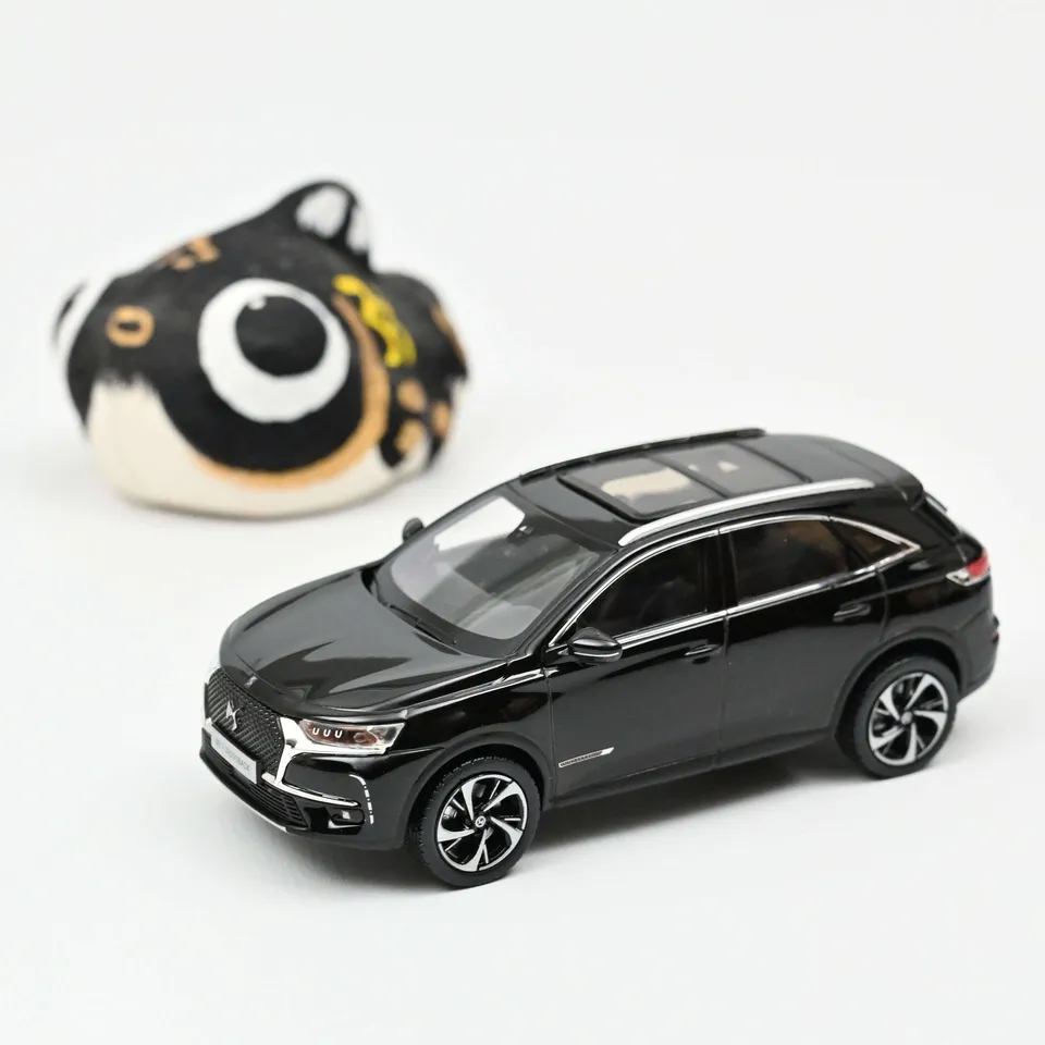 norev-ds-7-crossback-2017-modellino-auto-1-43-nero image 1