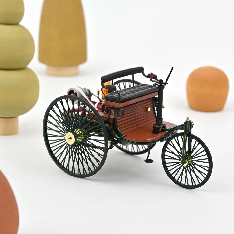 norev-benz-patent-motorwagen-1886-modellino-auto-1-18-verde image 1