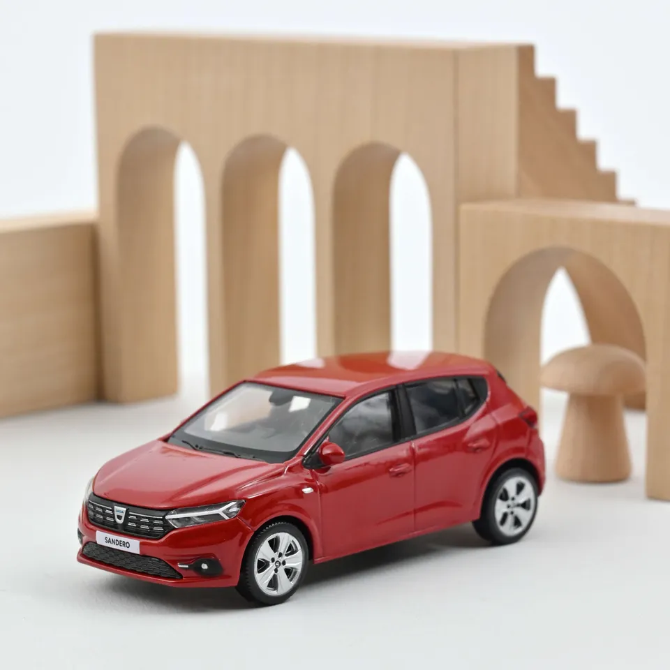 norev-dacia-sandero-2021-modellino-auto-1-43-rosso-fusion image 1