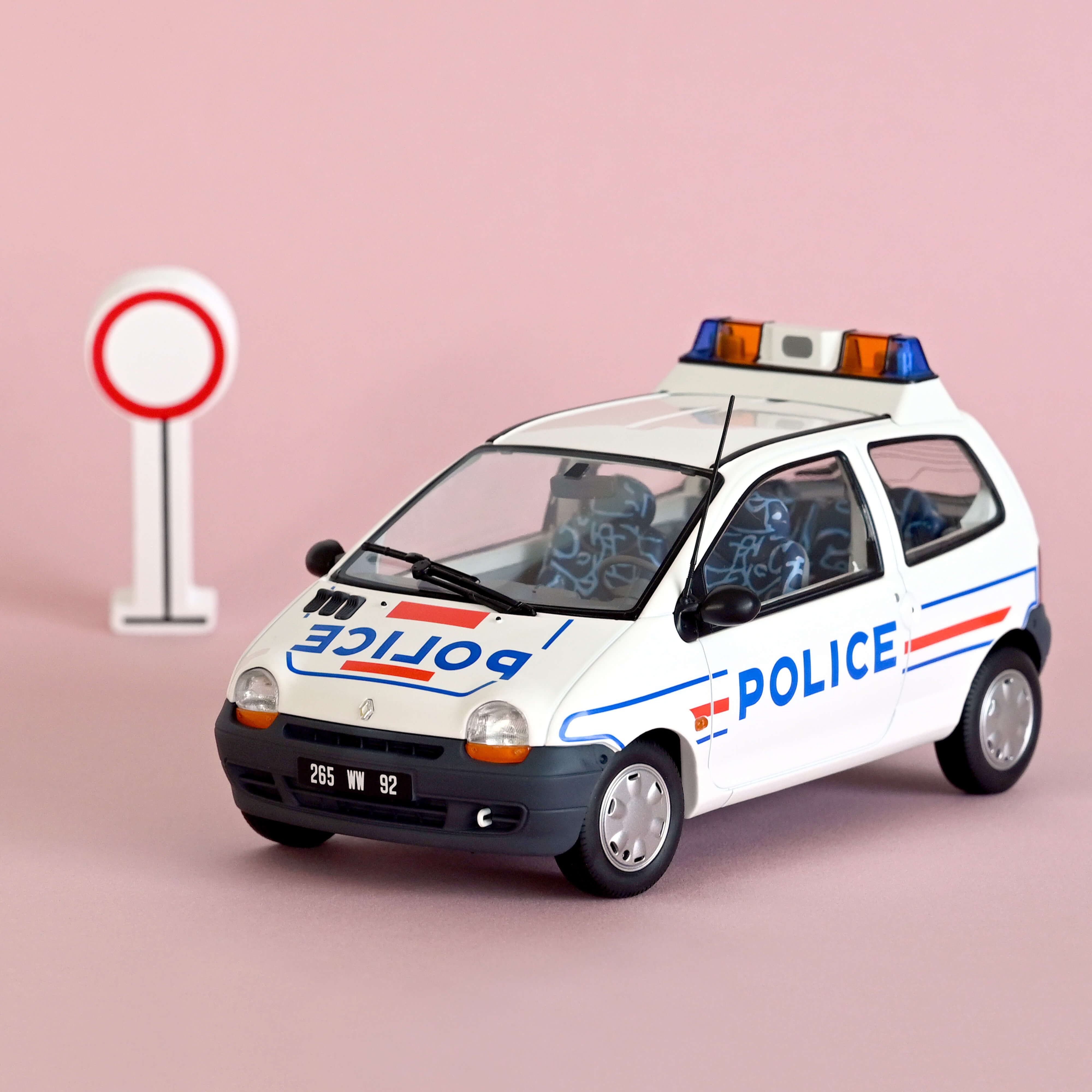 norev-renault-twingo-1995-police-nationale-modellino-auto-1-18 image 1