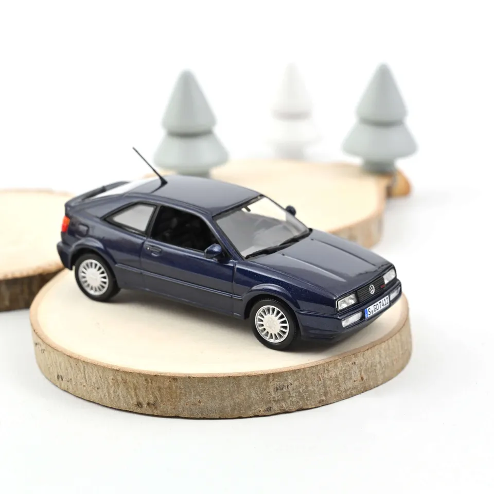 norev-vw-corrado-g60-1990-modellino-auto-1-43-blu-metallizzato image 1