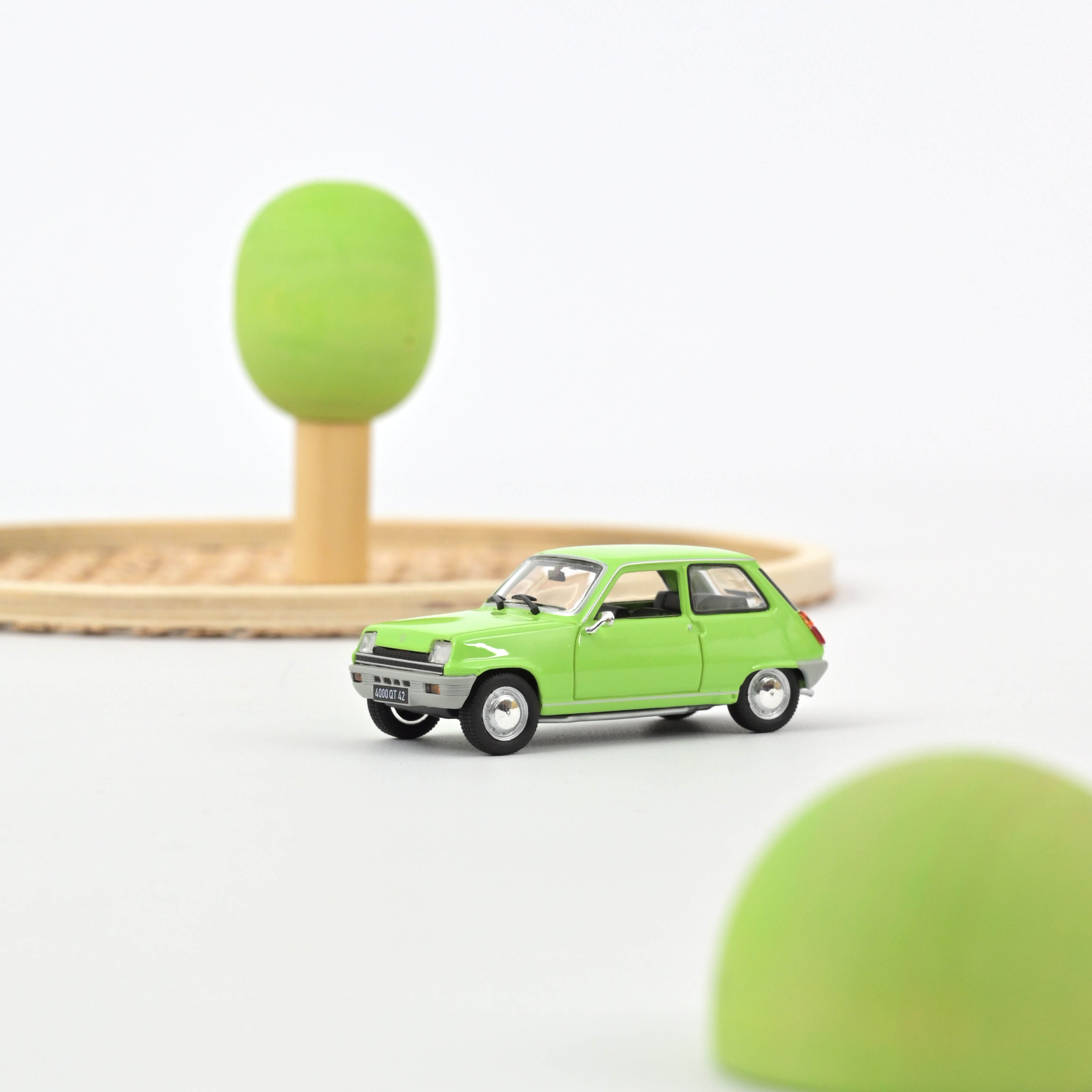 norev-renault-5-tl-1972-verde-chiaro-modellino-auto-1-43 image 1
